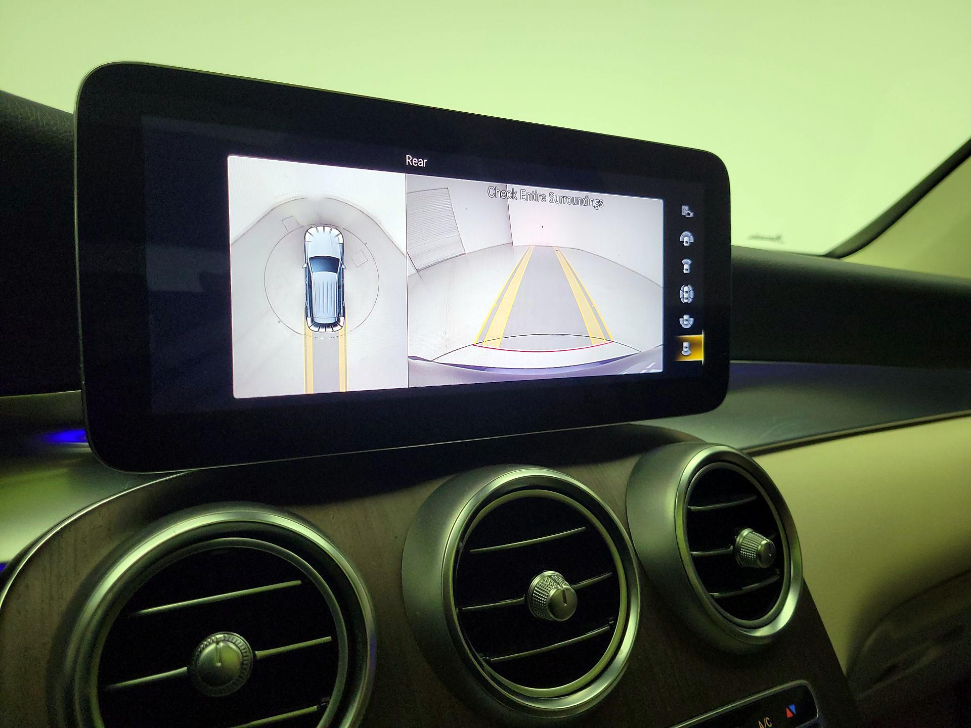 Thumbnail: 2022 Mercedes-Benz GLC - 15