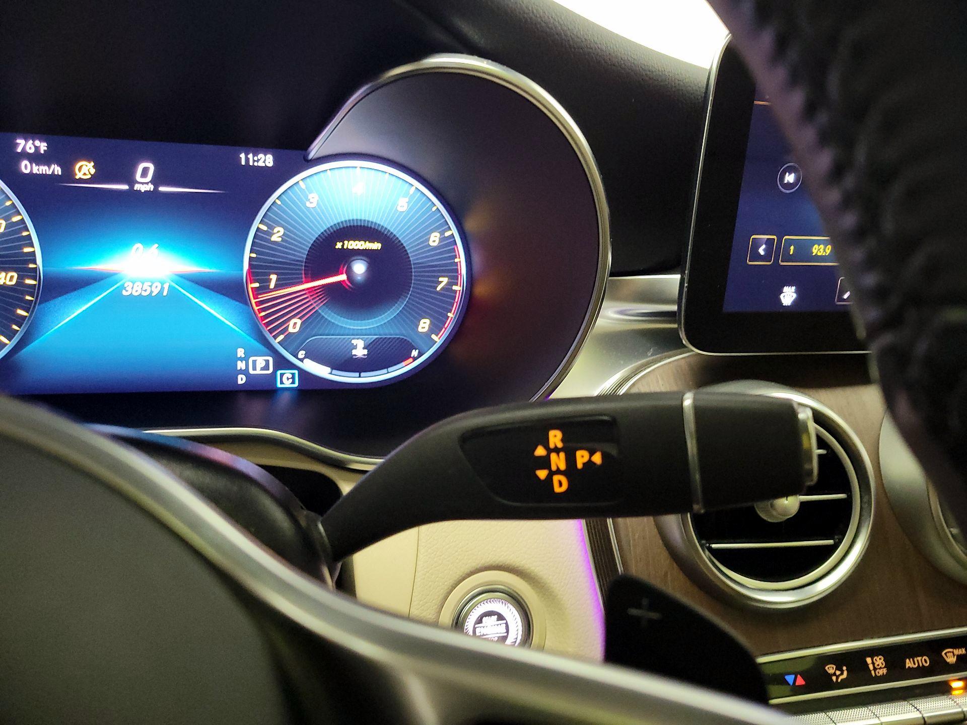 Thumbnail: 2022 Mercedes-Benz GLC - 18