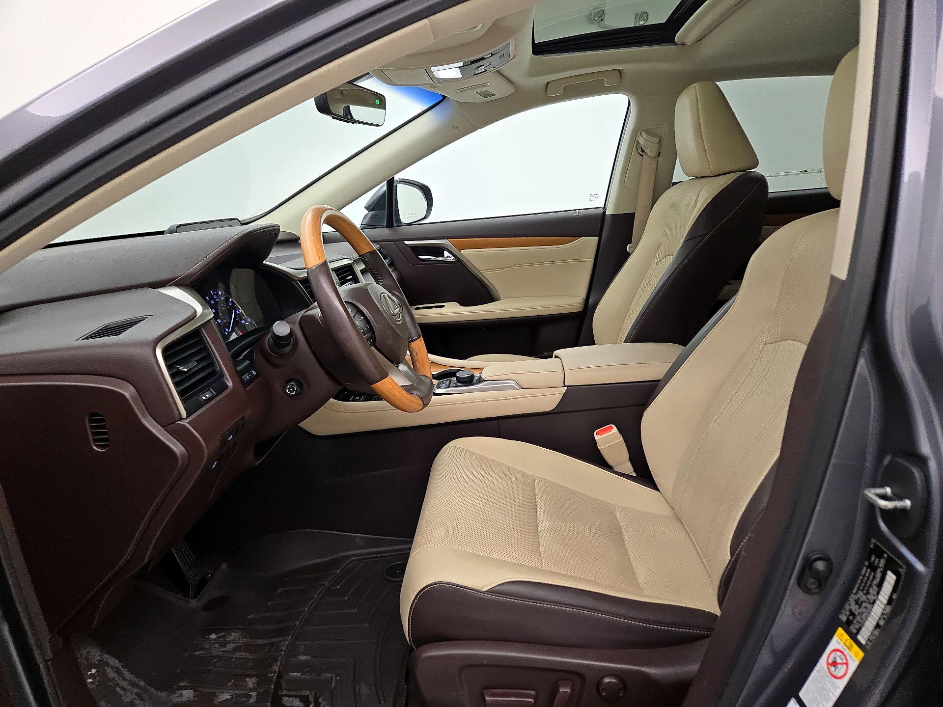 Thumbnail: 2016 Lexus RX - 11