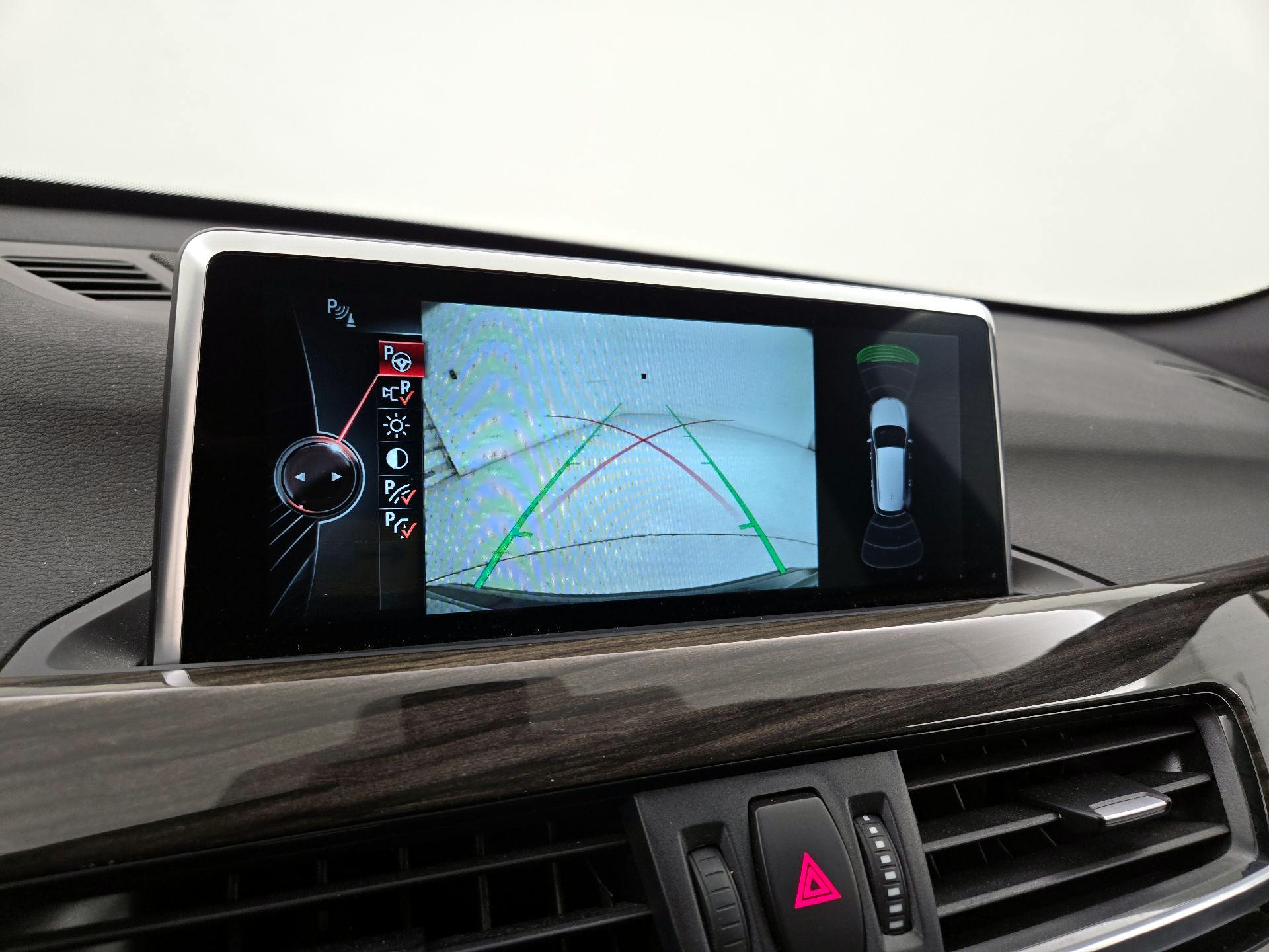 Thumbnail: 2017 BMW X1 - 15