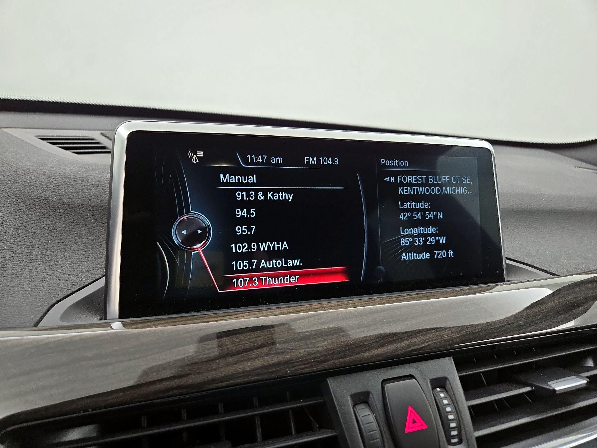 Thumbnail: 2017 BMW X1 - 16