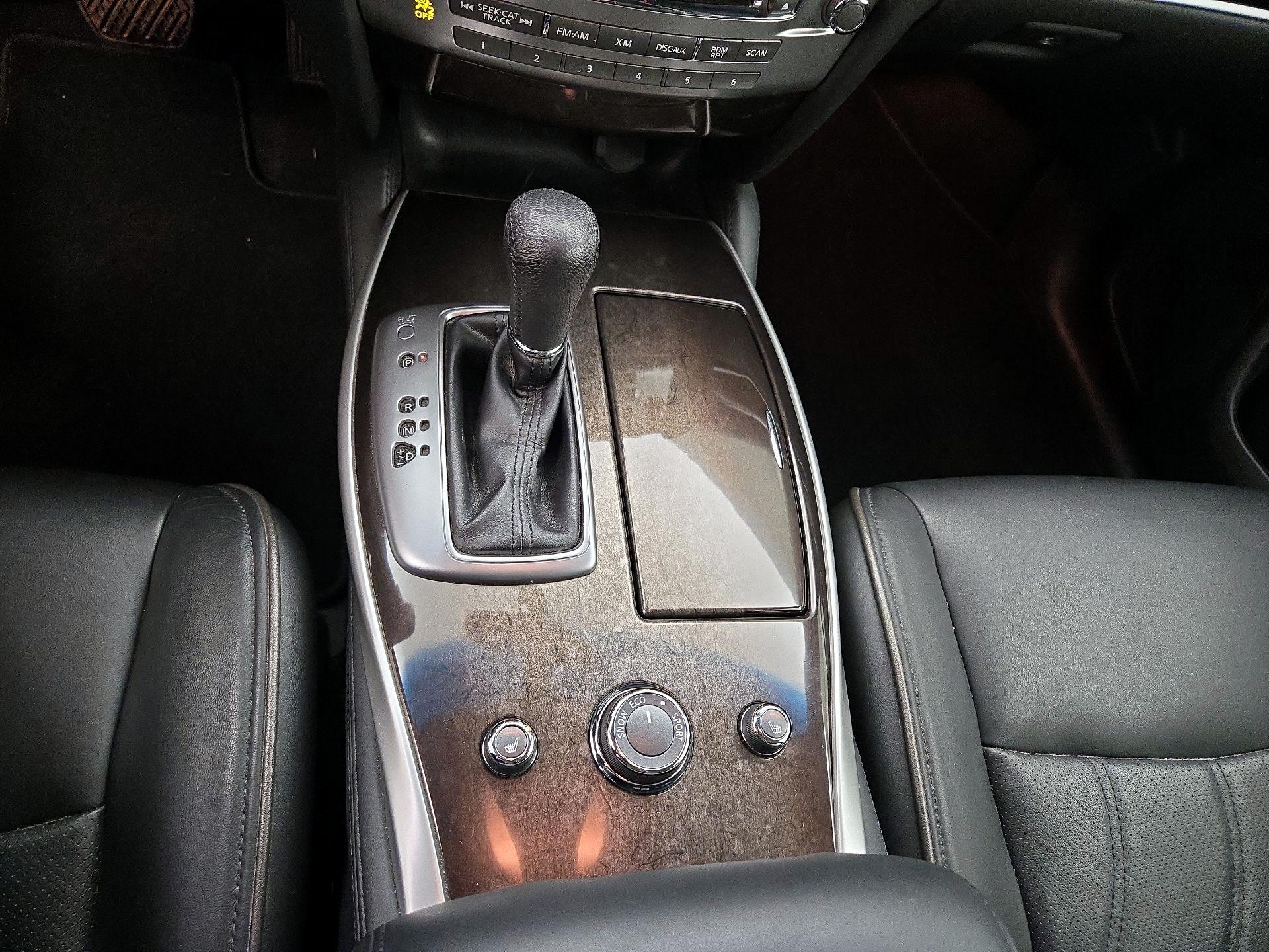 Thumbnail: 2015 INFINITI QX60 - 17