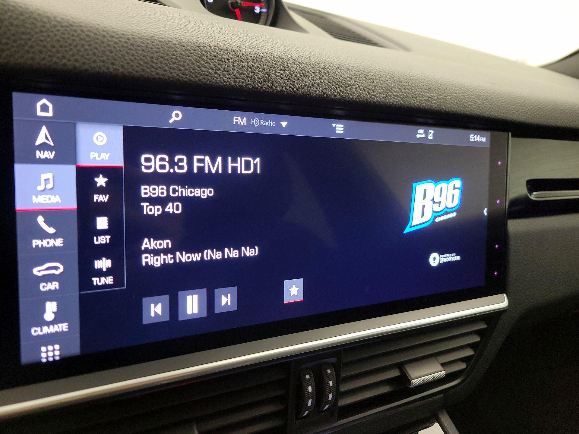 Thumbnail: 2019 Porsche Cayenne - 16