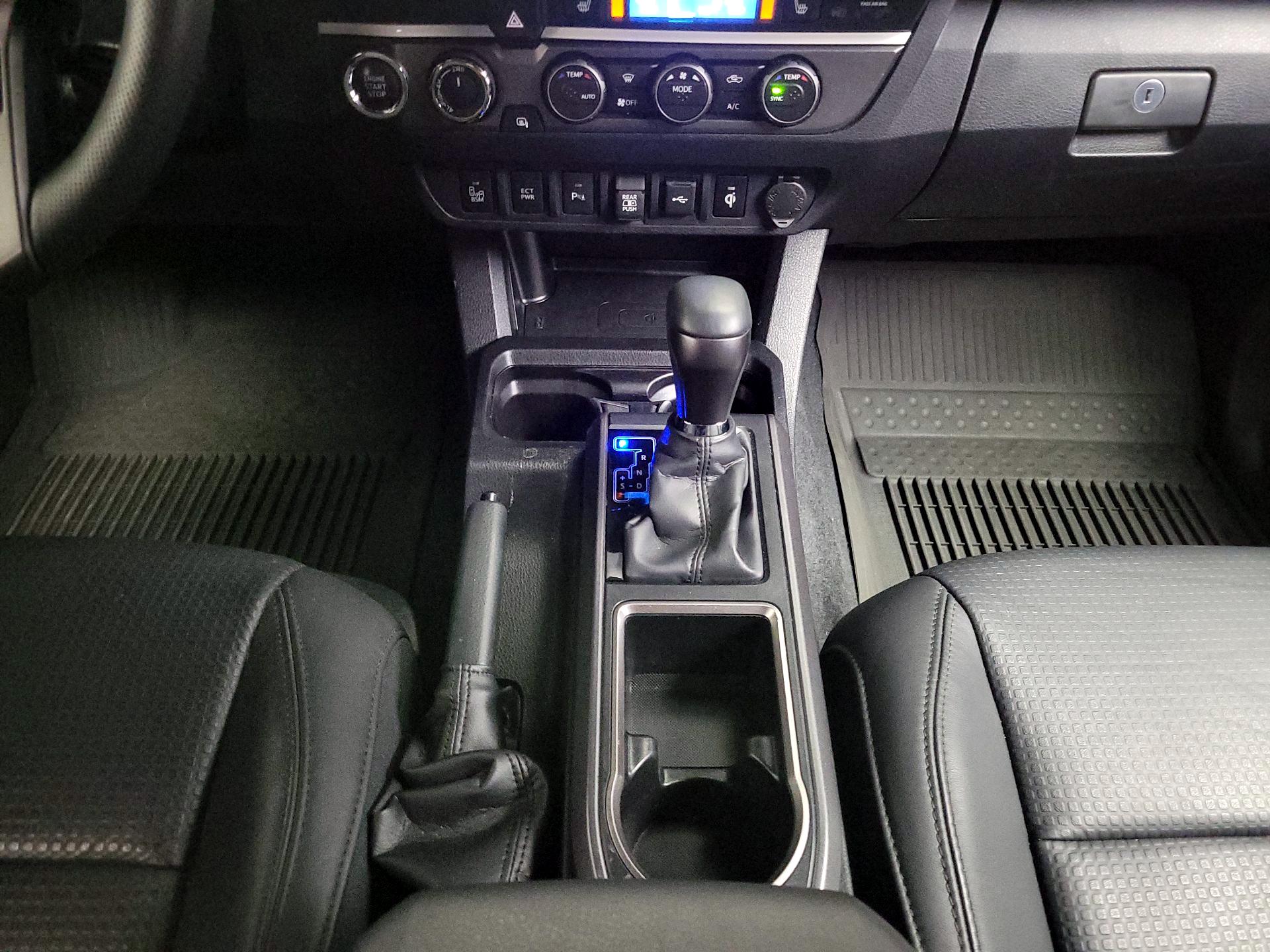 Thumbnail: 2023 Toyota Tacoma - 17