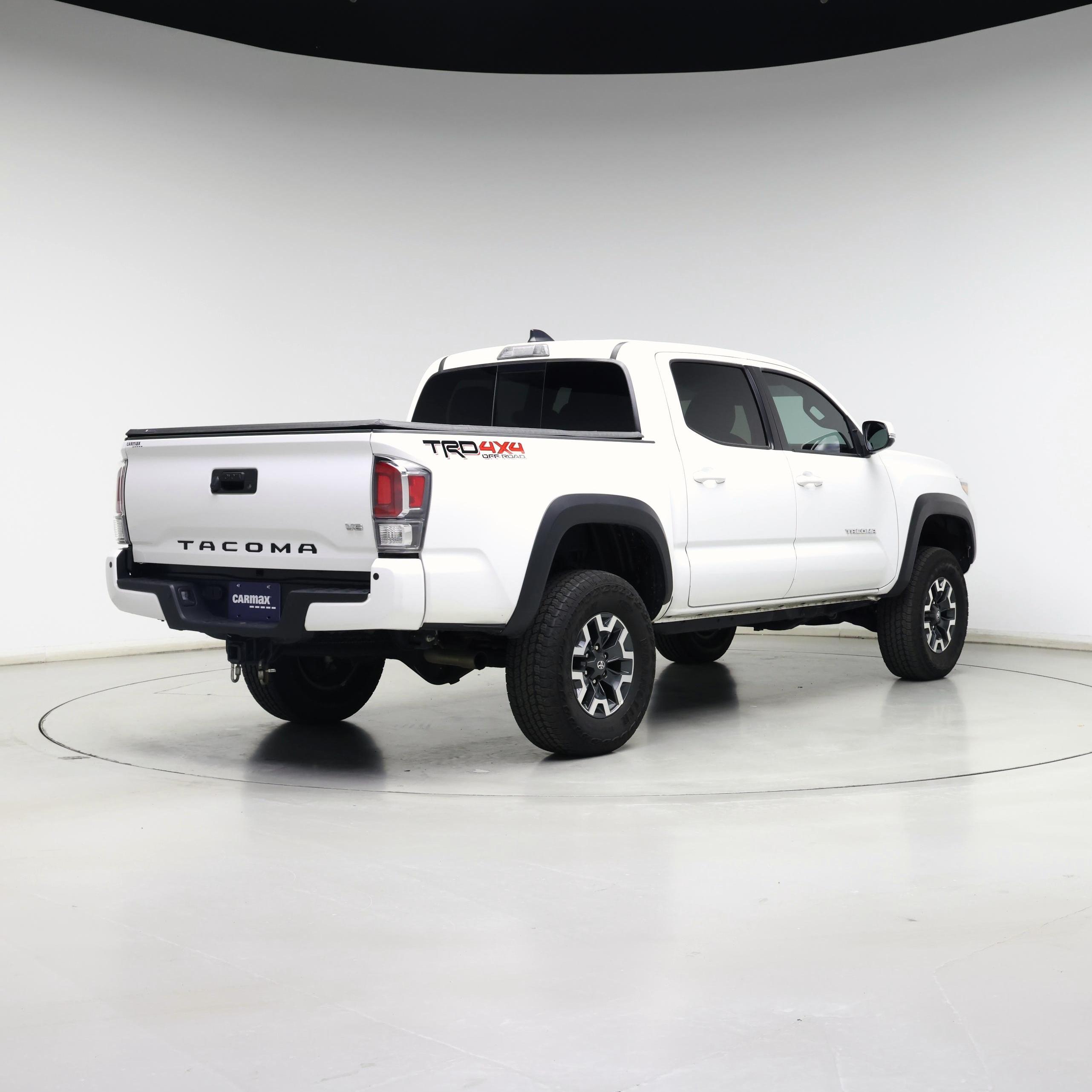 Thumbnail: 2023 Toyota Tacoma - 8