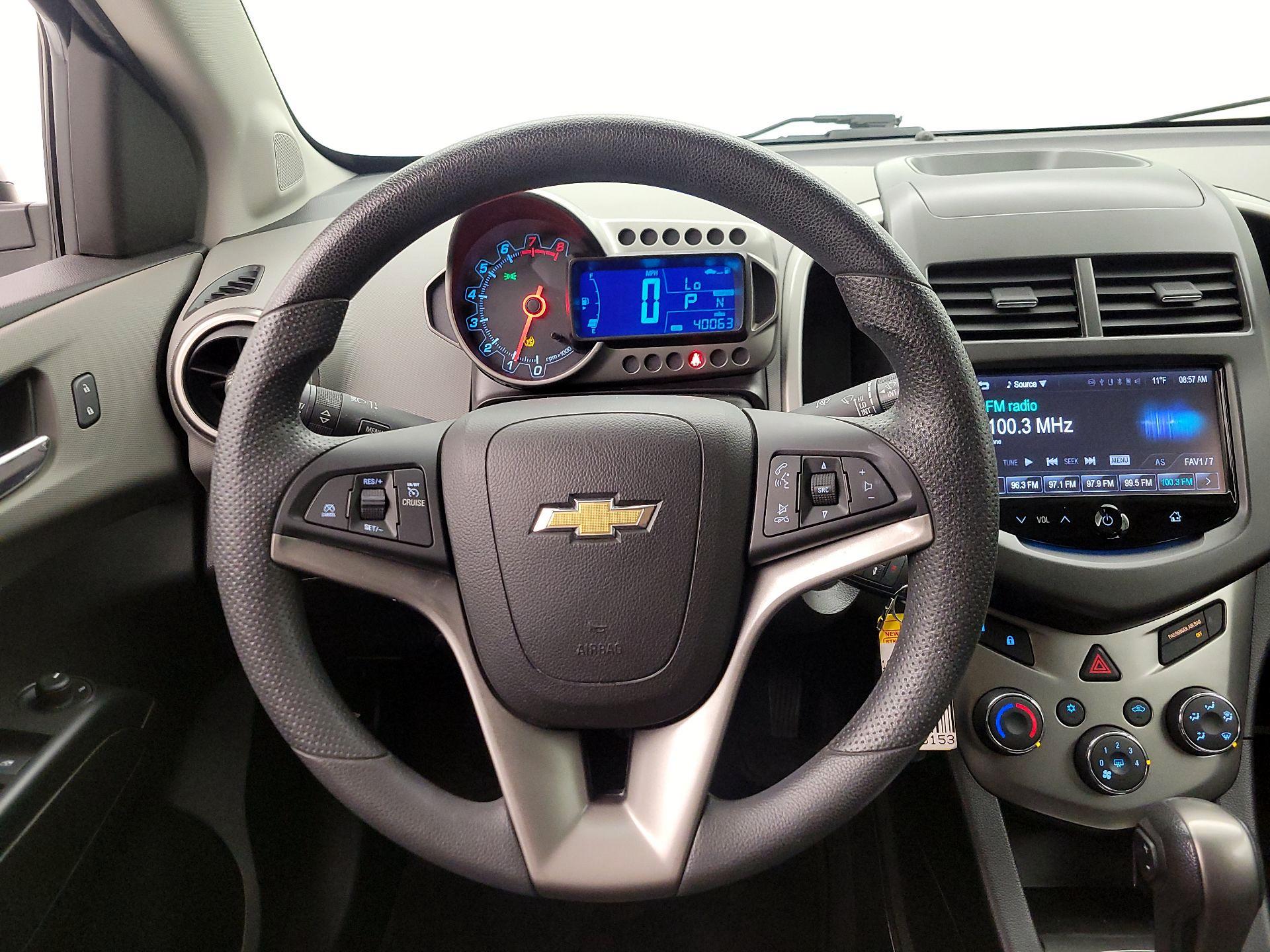 Thumbnail: 2015 Chevrolet Sonic - 10