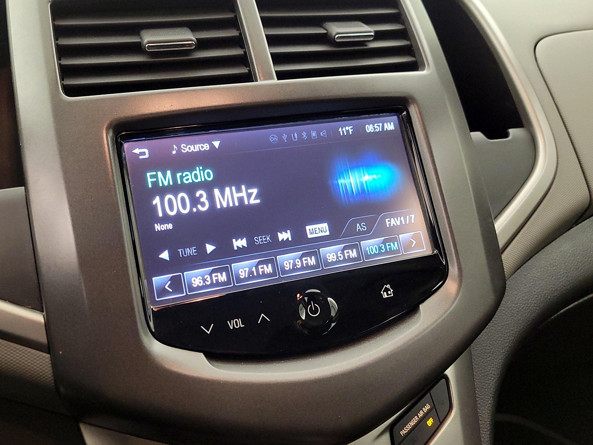 Thumbnail: 2015 Chevrolet Sonic - 14