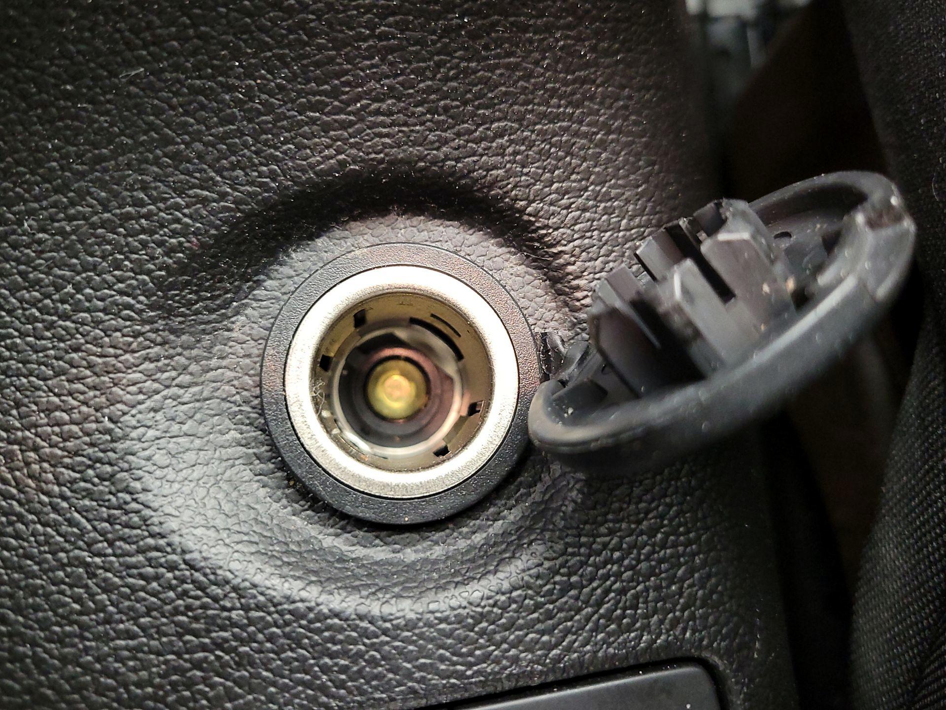 Thumbnail: 2015 Chevrolet Sonic - 17