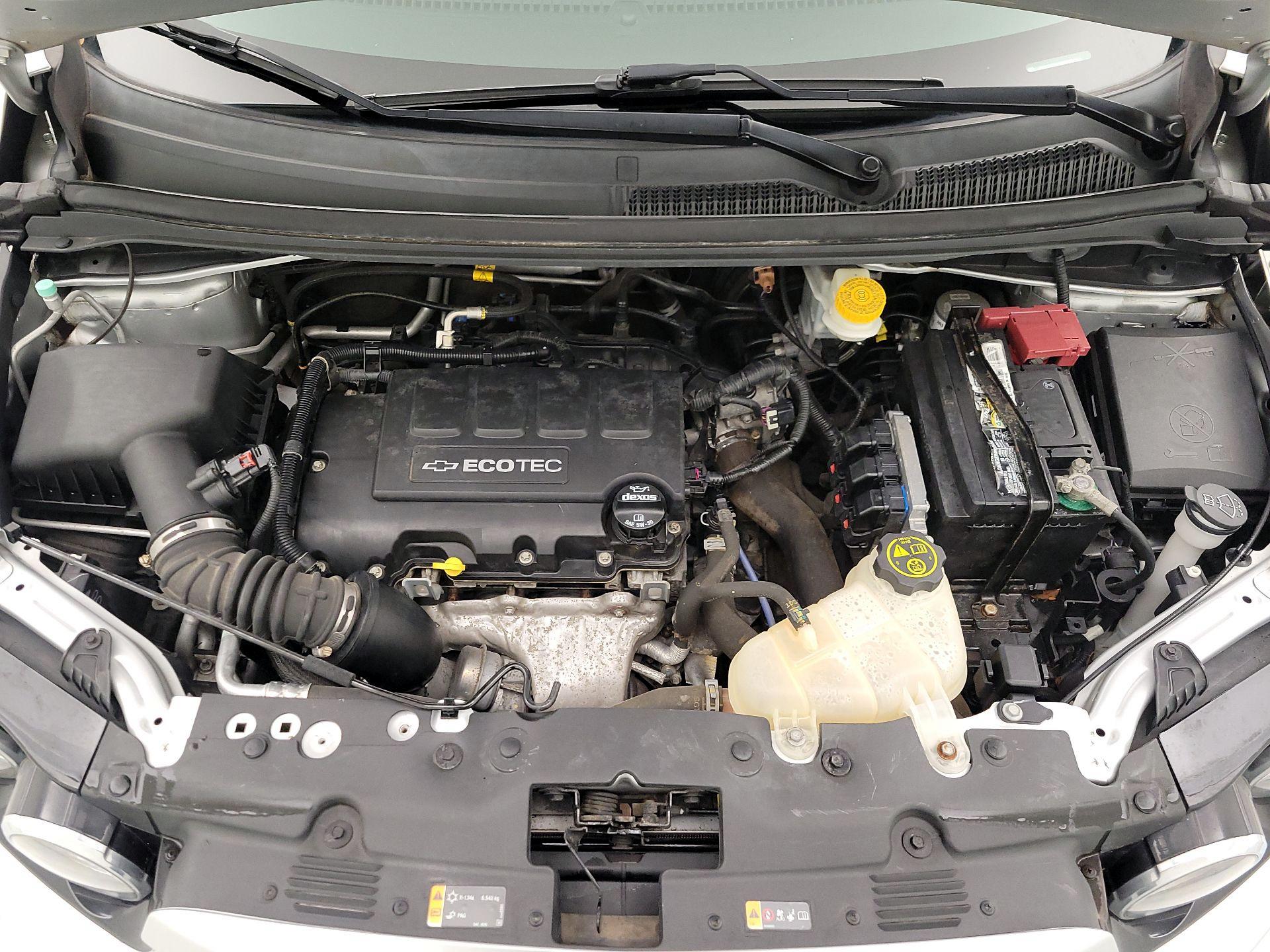 Thumbnail: 2015 Chevrolet Sonic - 20