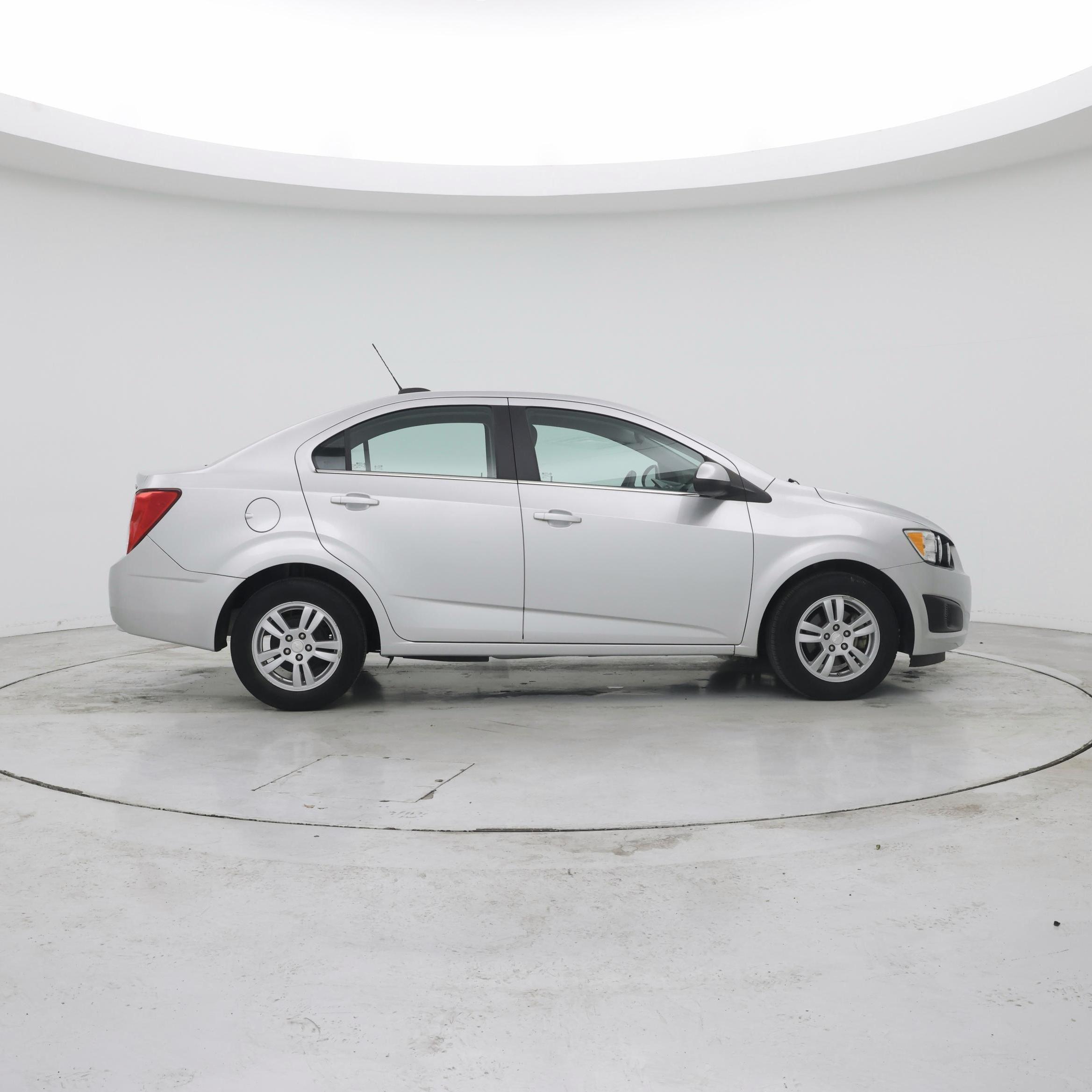 Thumbnail: 2015 Chevrolet Sonic - 7