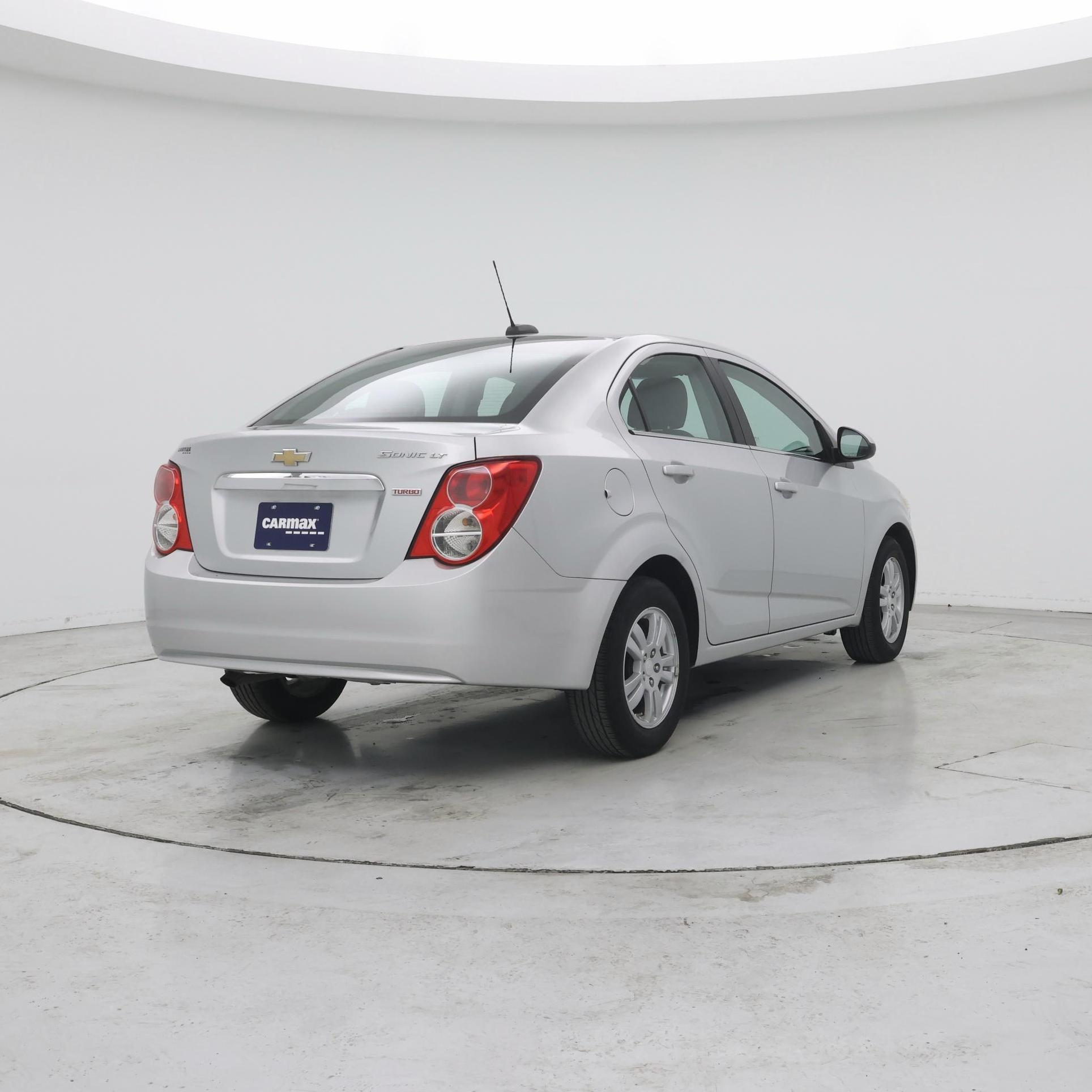 Thumbnail: 2015 Chevrolet Sonic - 8