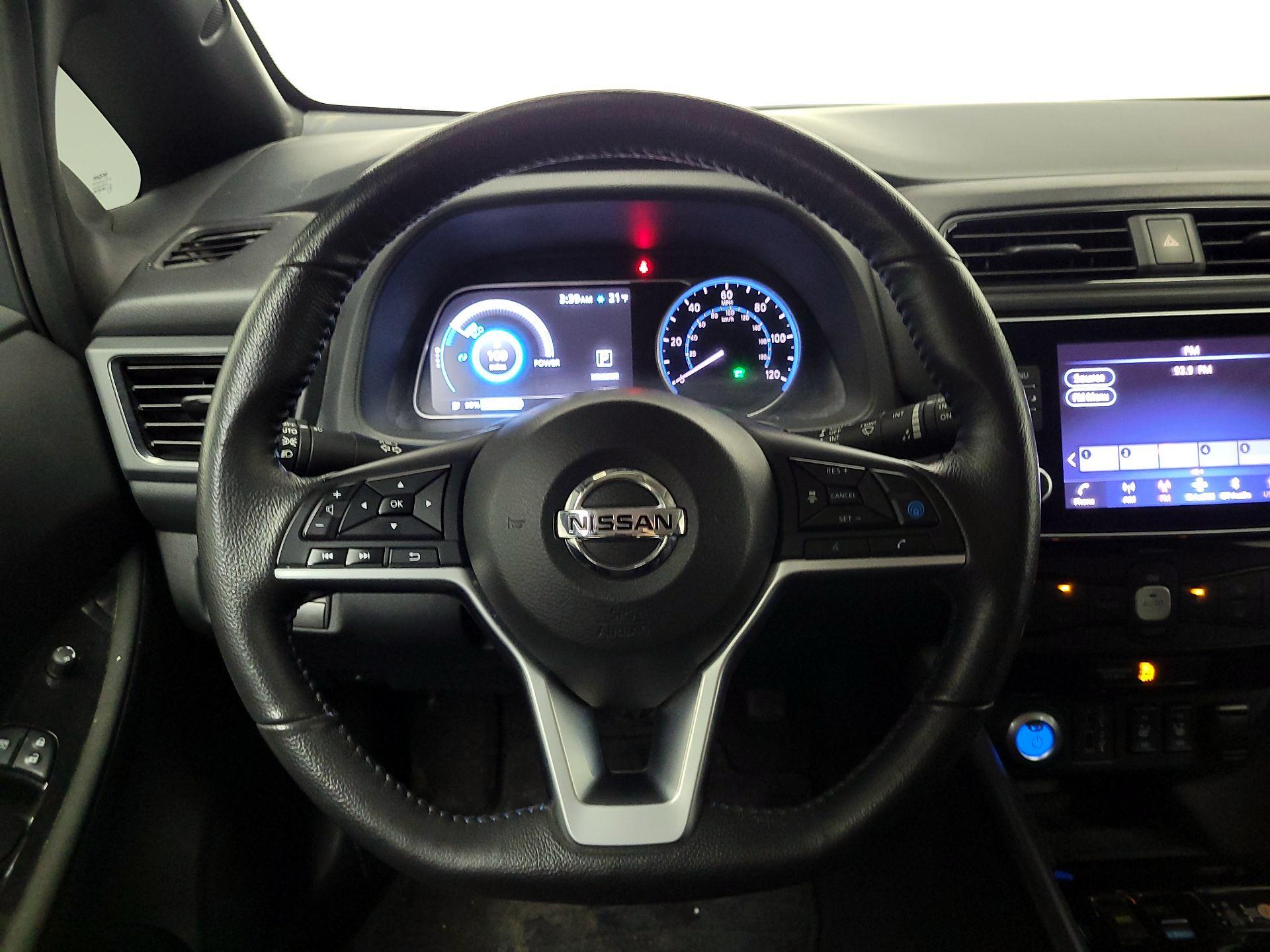 Thumbnail: 2022 Nissan Leaf - 10