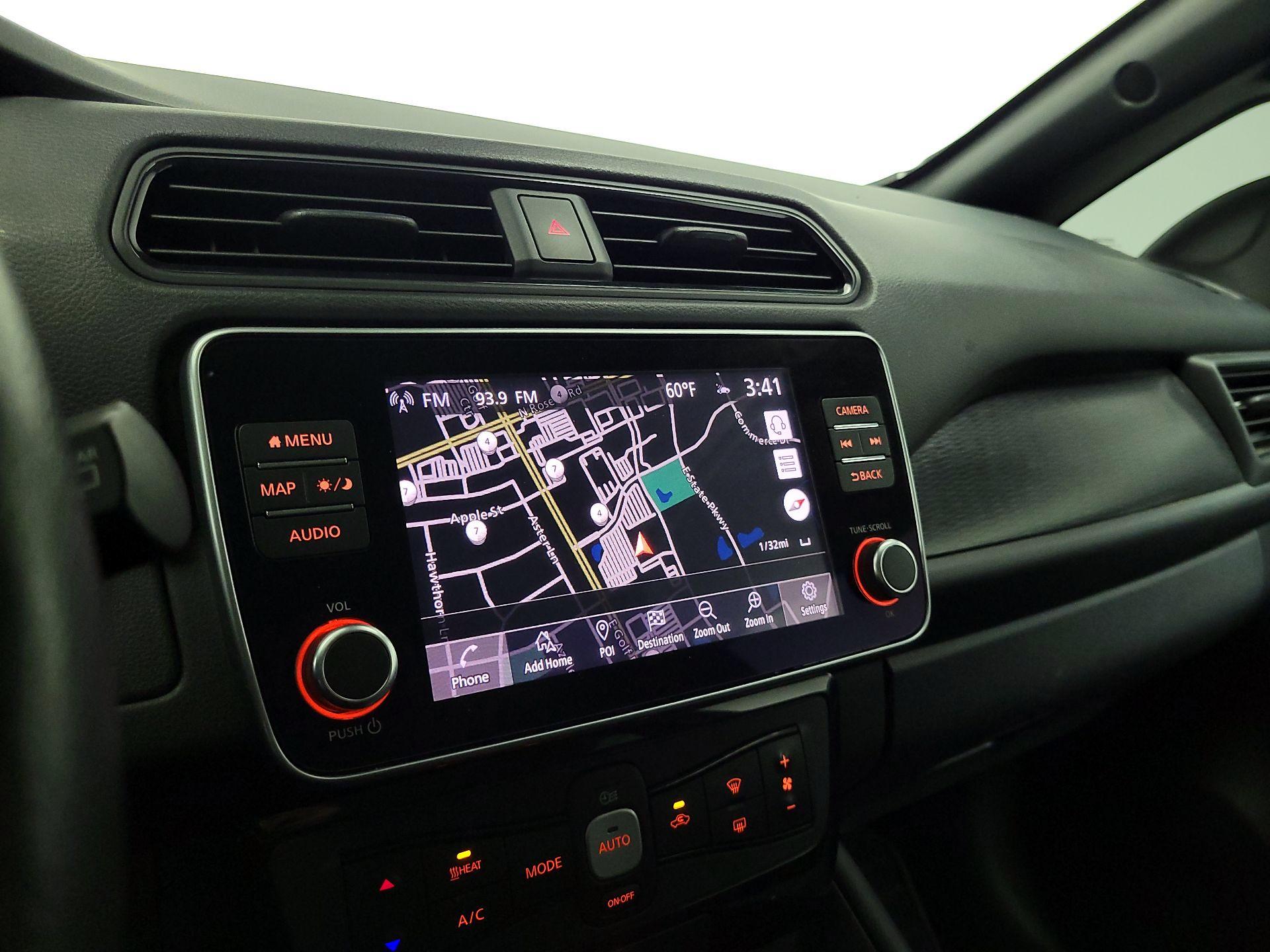 Thumbnail: 2022 Nissan Leaf - 14