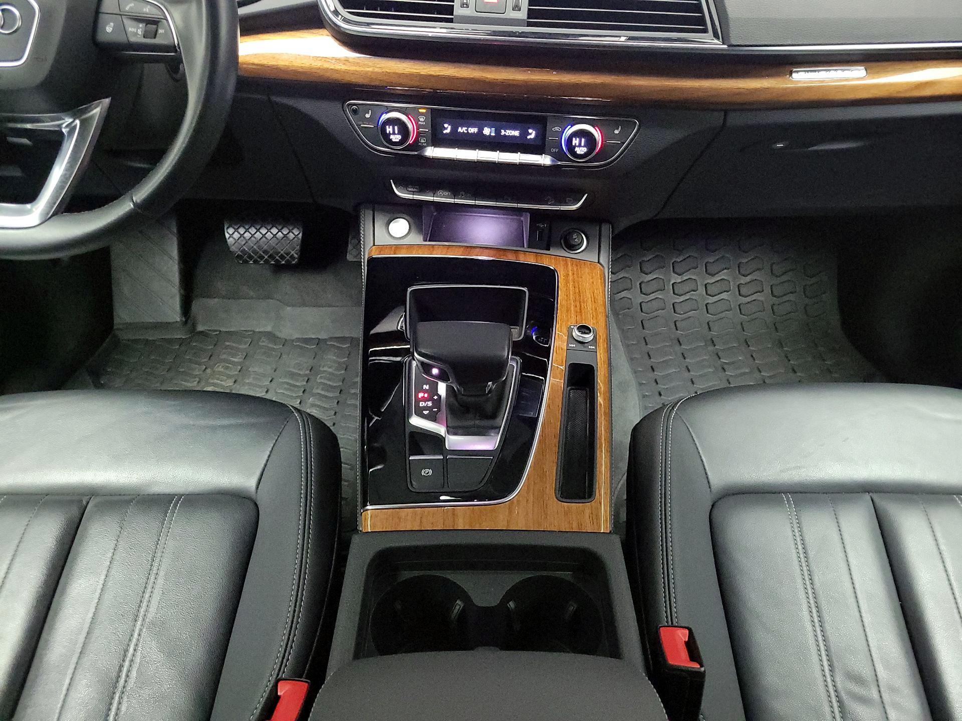 Thumbnail: 2023 Audi Q5 - 18