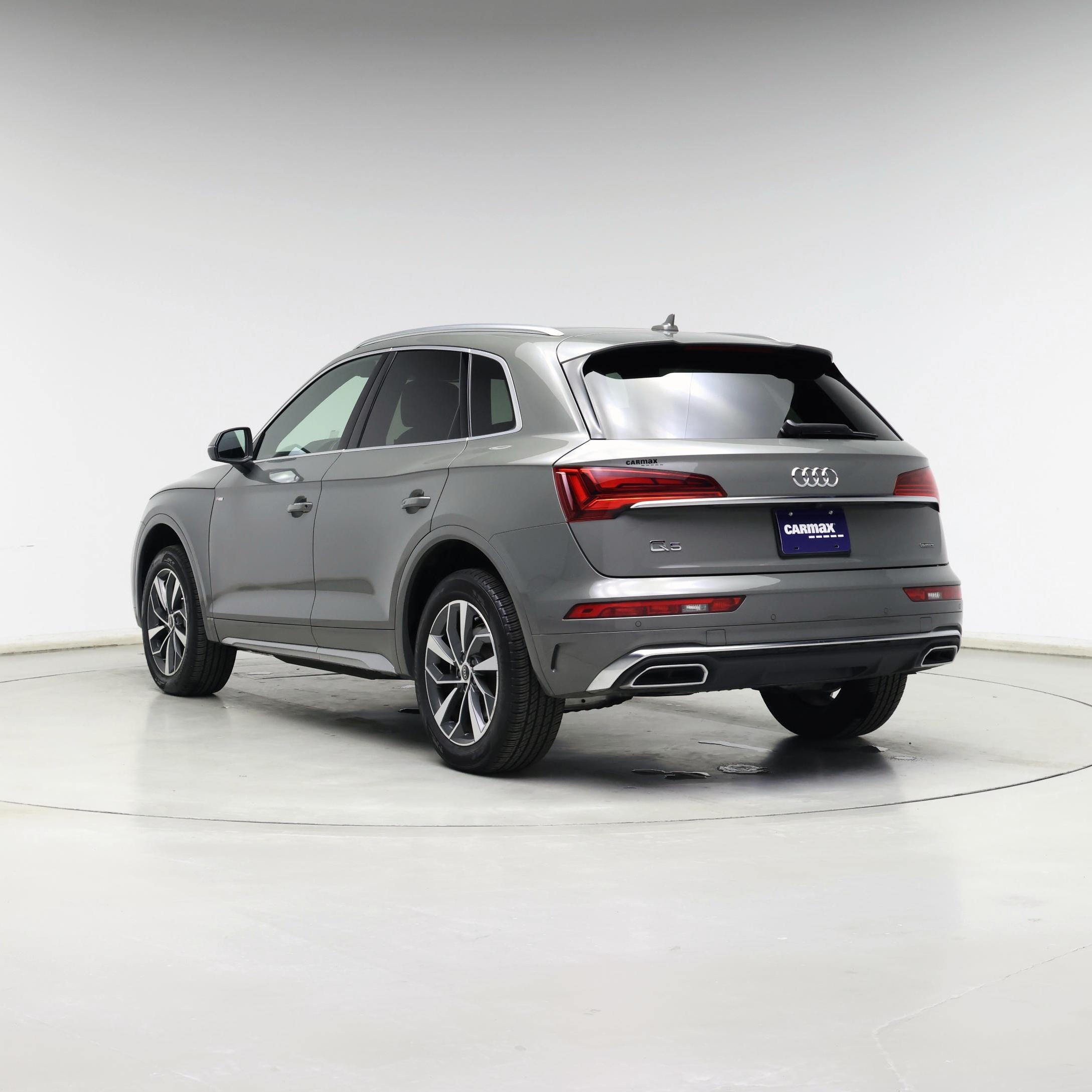 Thumbnail: 2023 Audi Q5 - 2