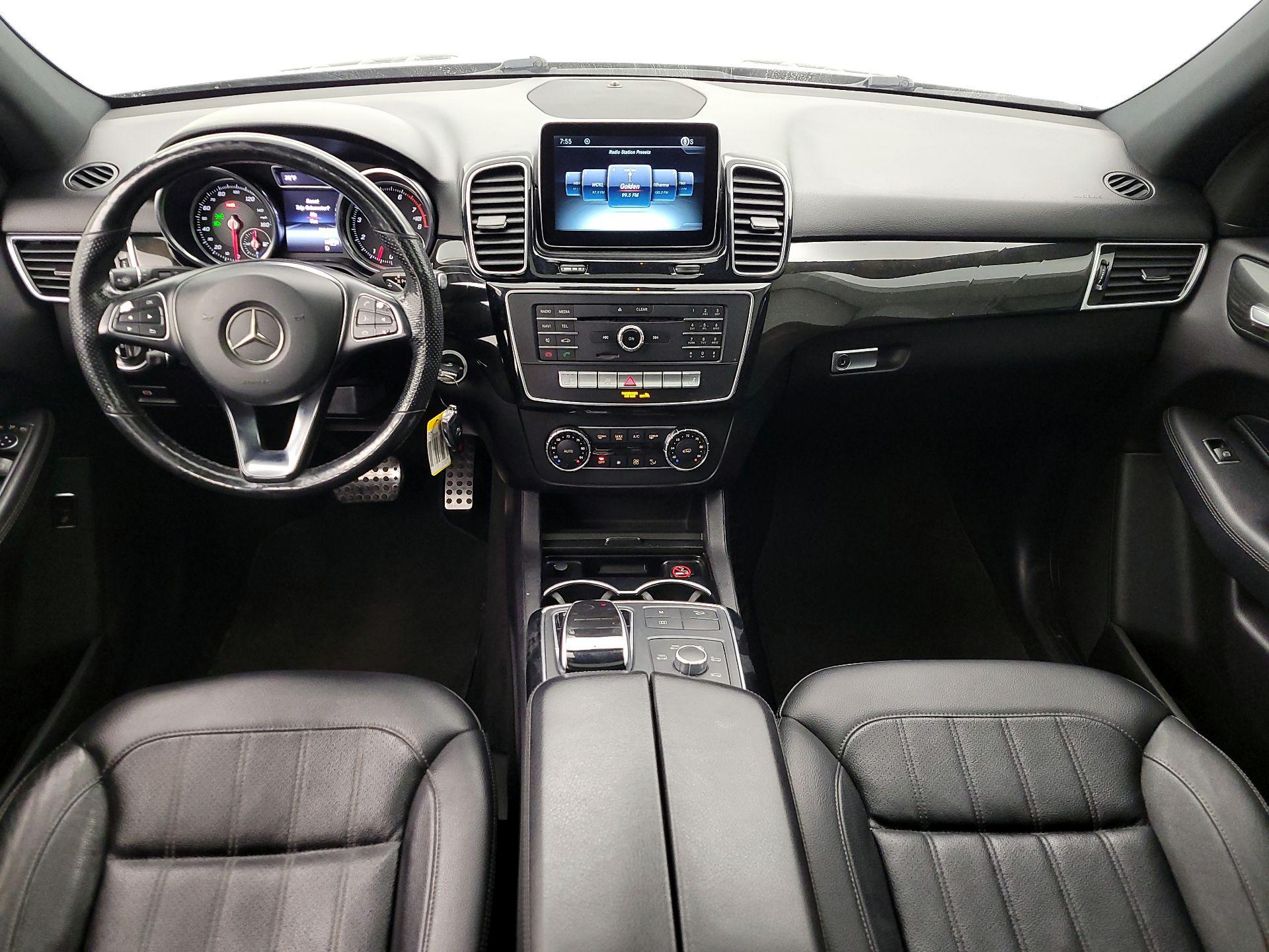 Thumbnail: 2016 Mercedes-Benz GLE - 9