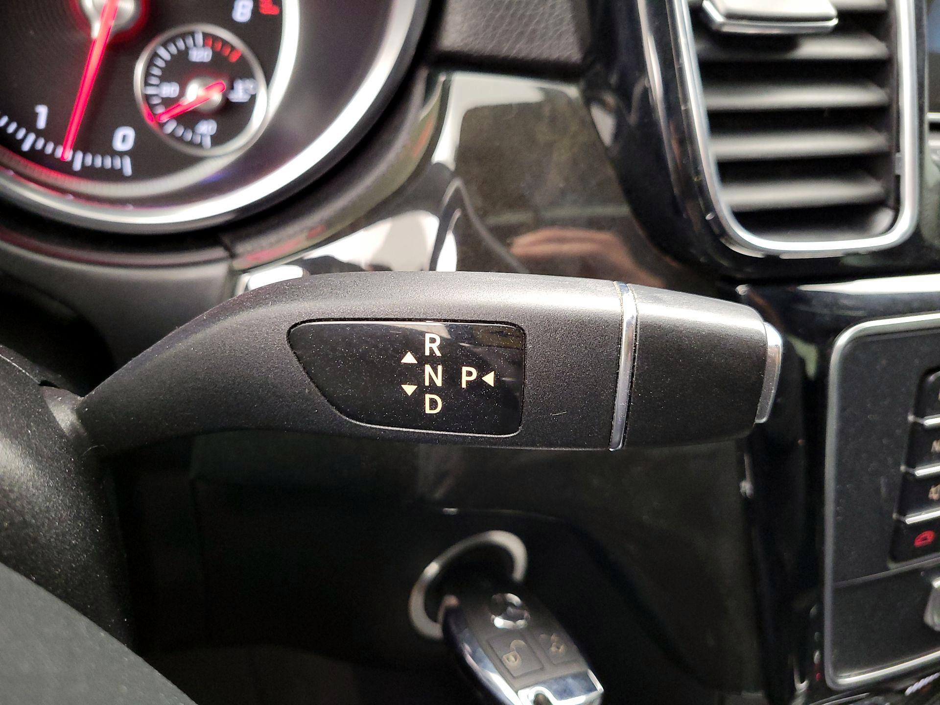 Thumbnail: 2016 Mercedes-Benz GLE - 18