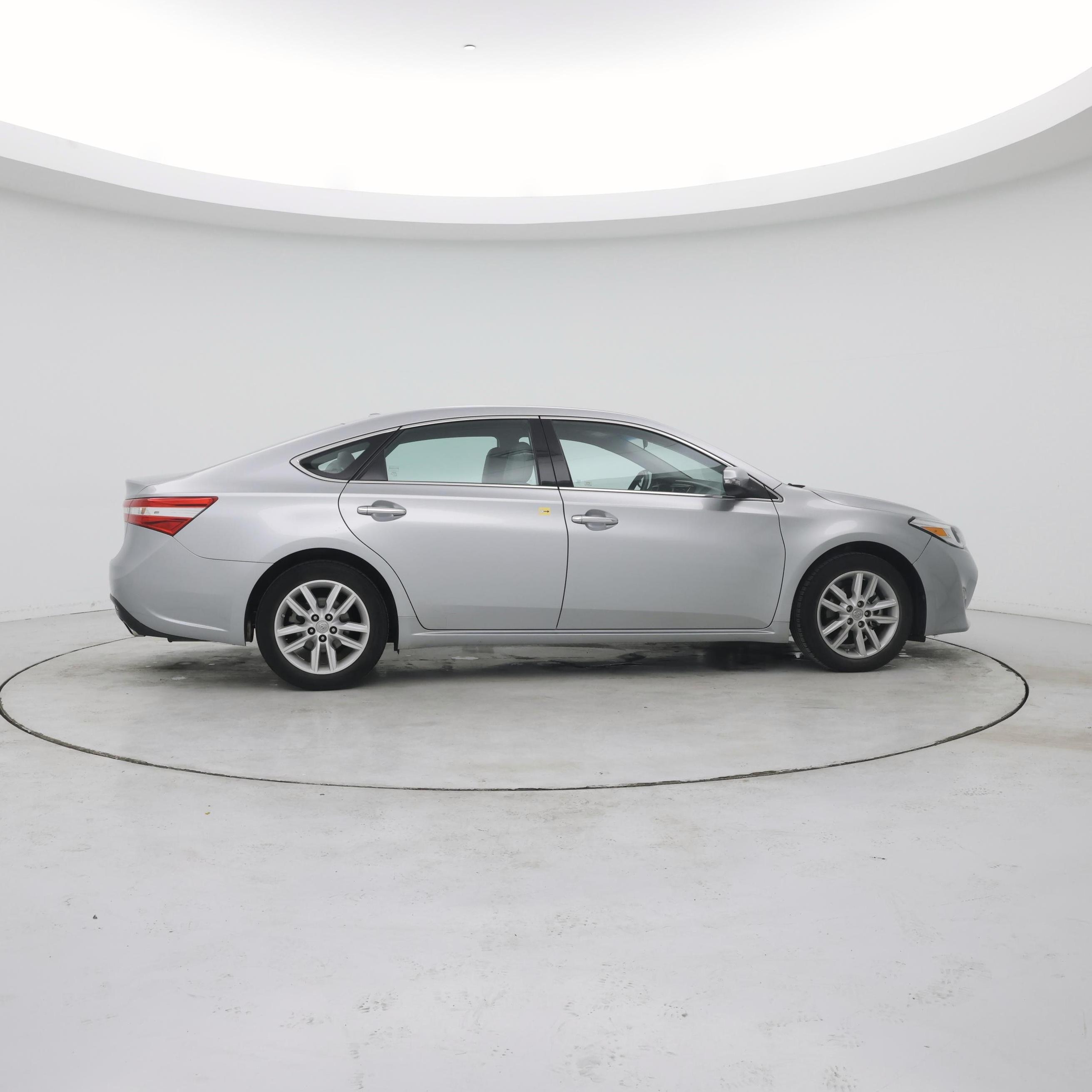 Thumbnail: 2015 Toyota Avalon - 7