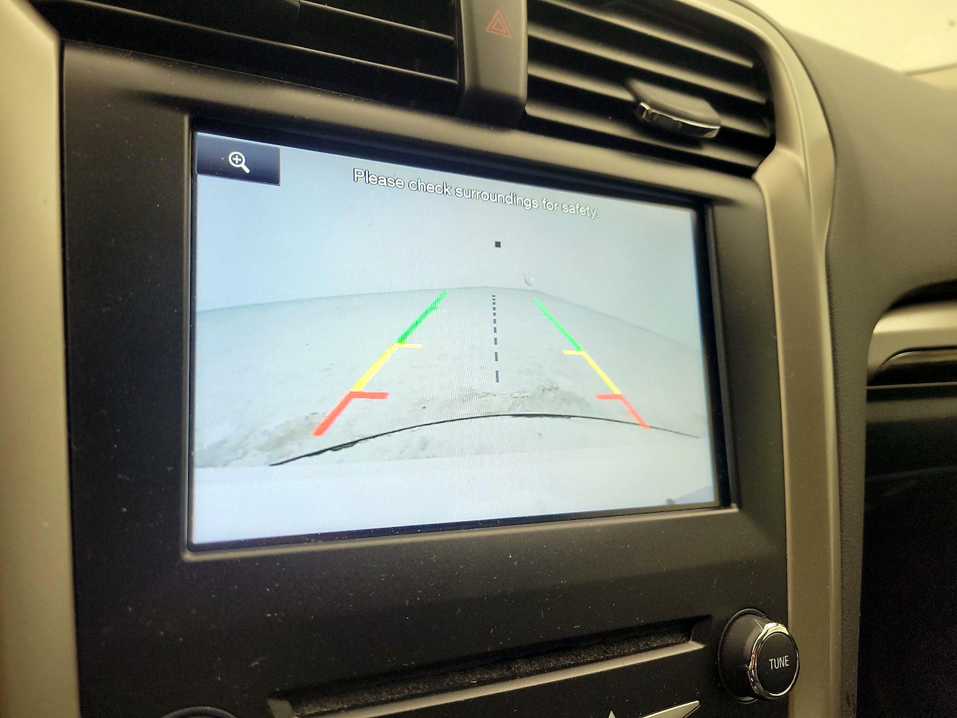 Thumbnail: 2014 Ford Fusion - 14