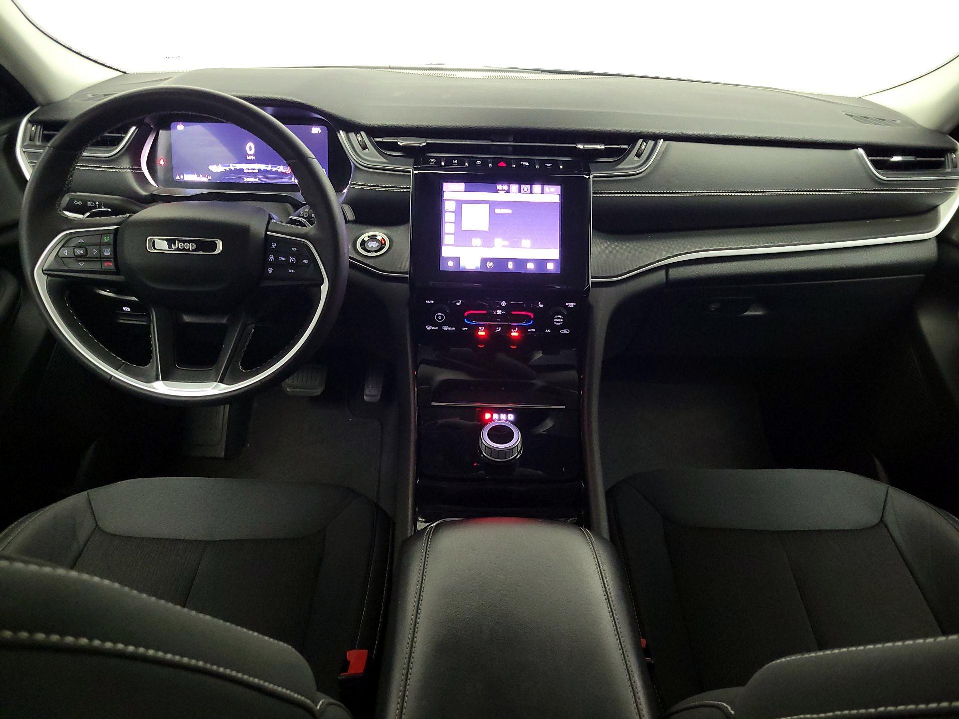 Thumbnail: 2023 Jeep Grand Cherokee L - 9