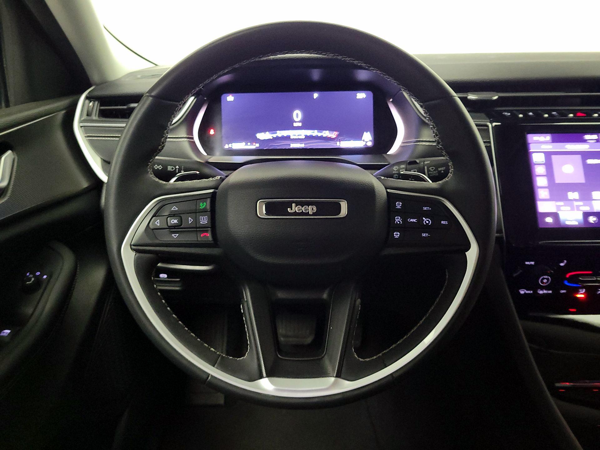 Thumbnail: 2023 Jeep Grand Cherokee L - 10