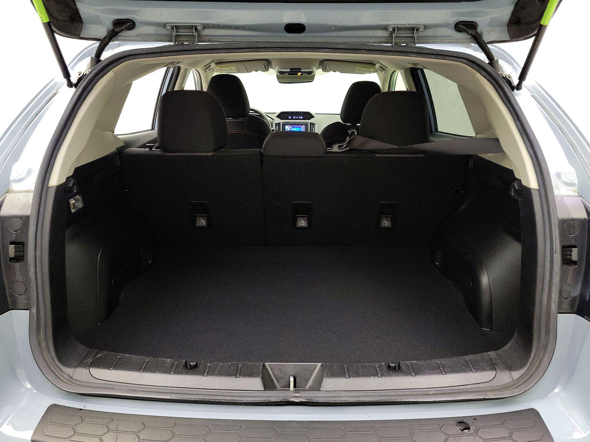 Thumbnail: 2019 Subaru Crosstrek - 18