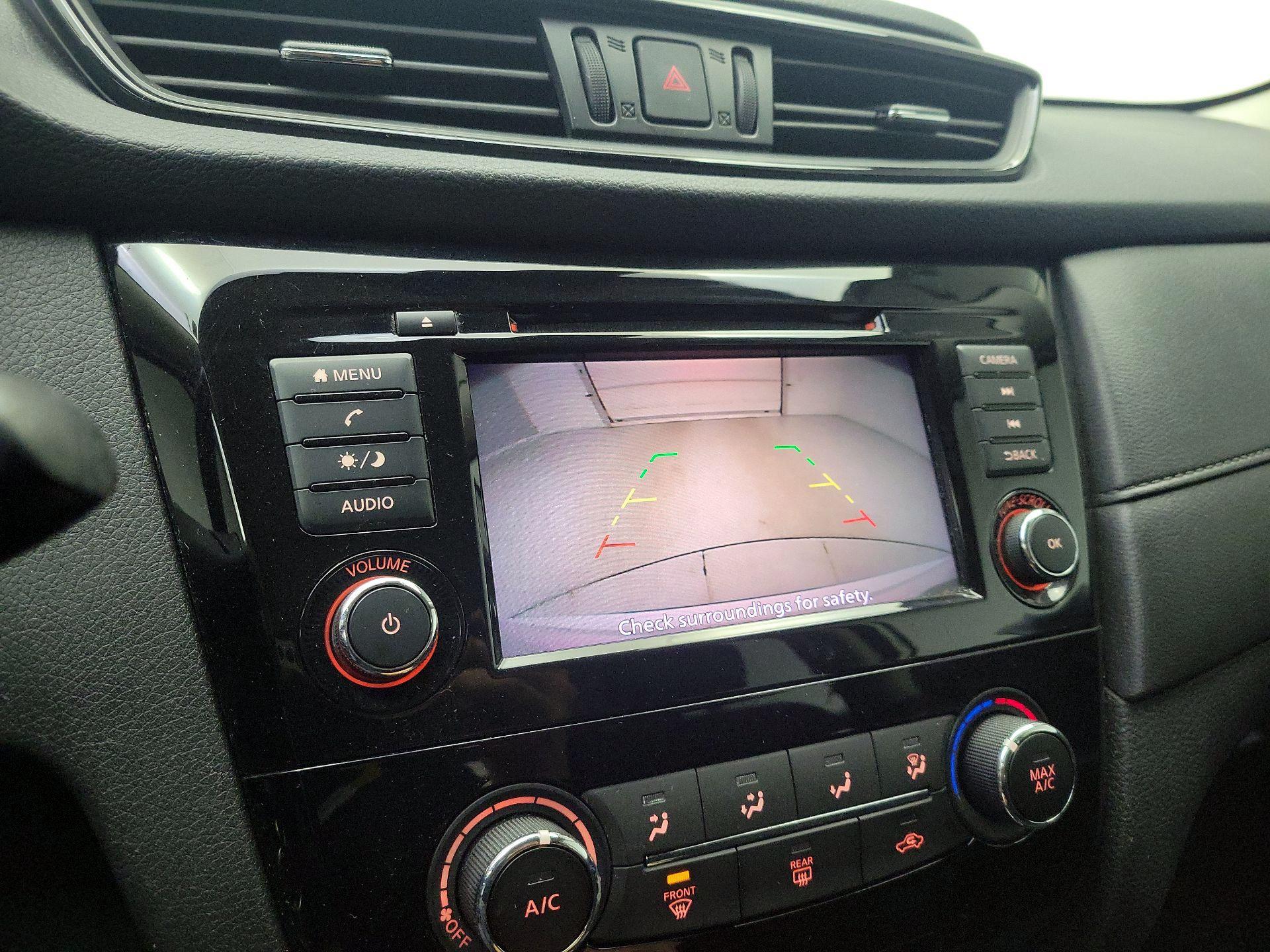 Thumbnail: 2020 Nissan Rogue - 14