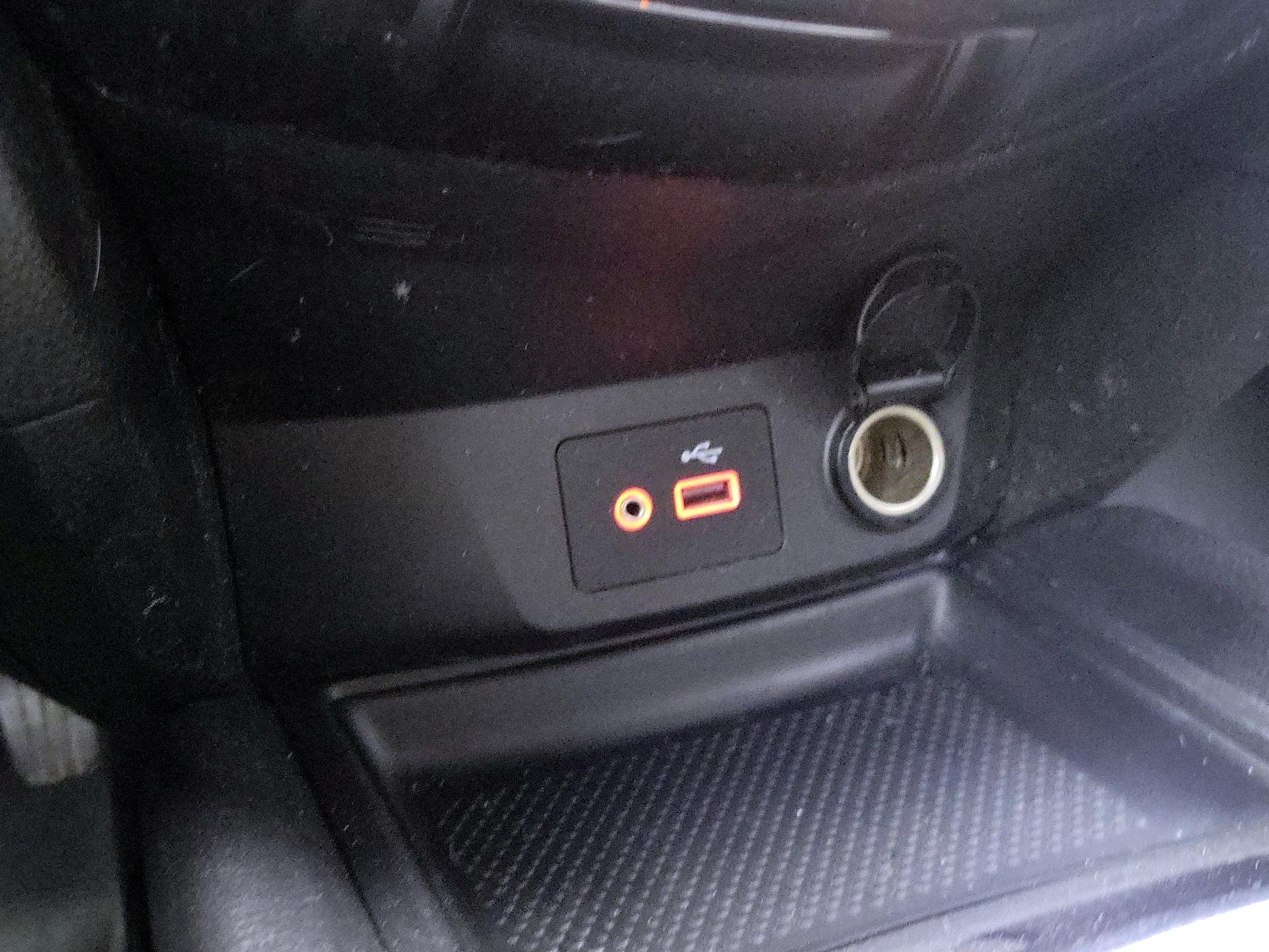 Thumbnail: 2020 Nissan Rogue - 18