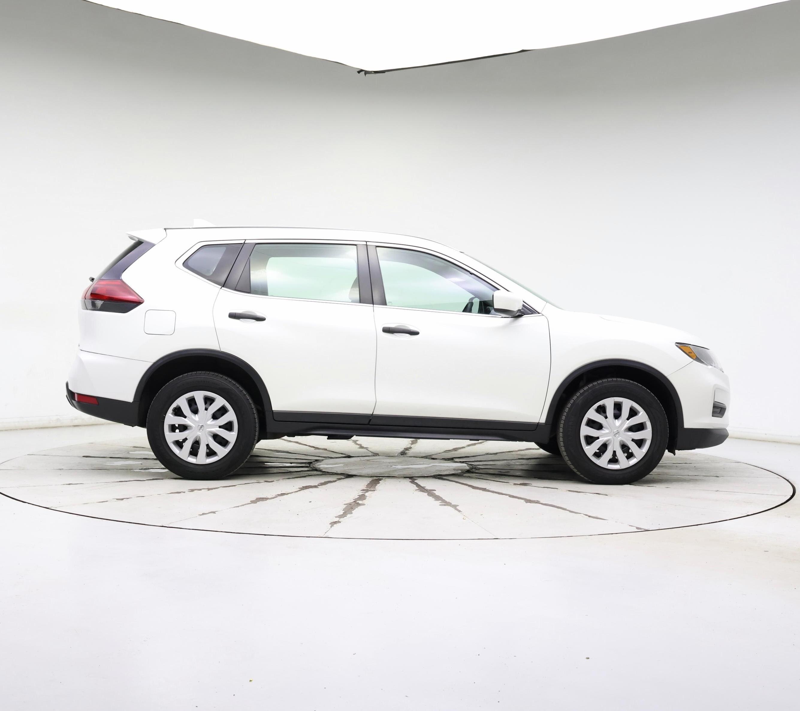 Thumbnail: 2020 Nissan Rogue - 7