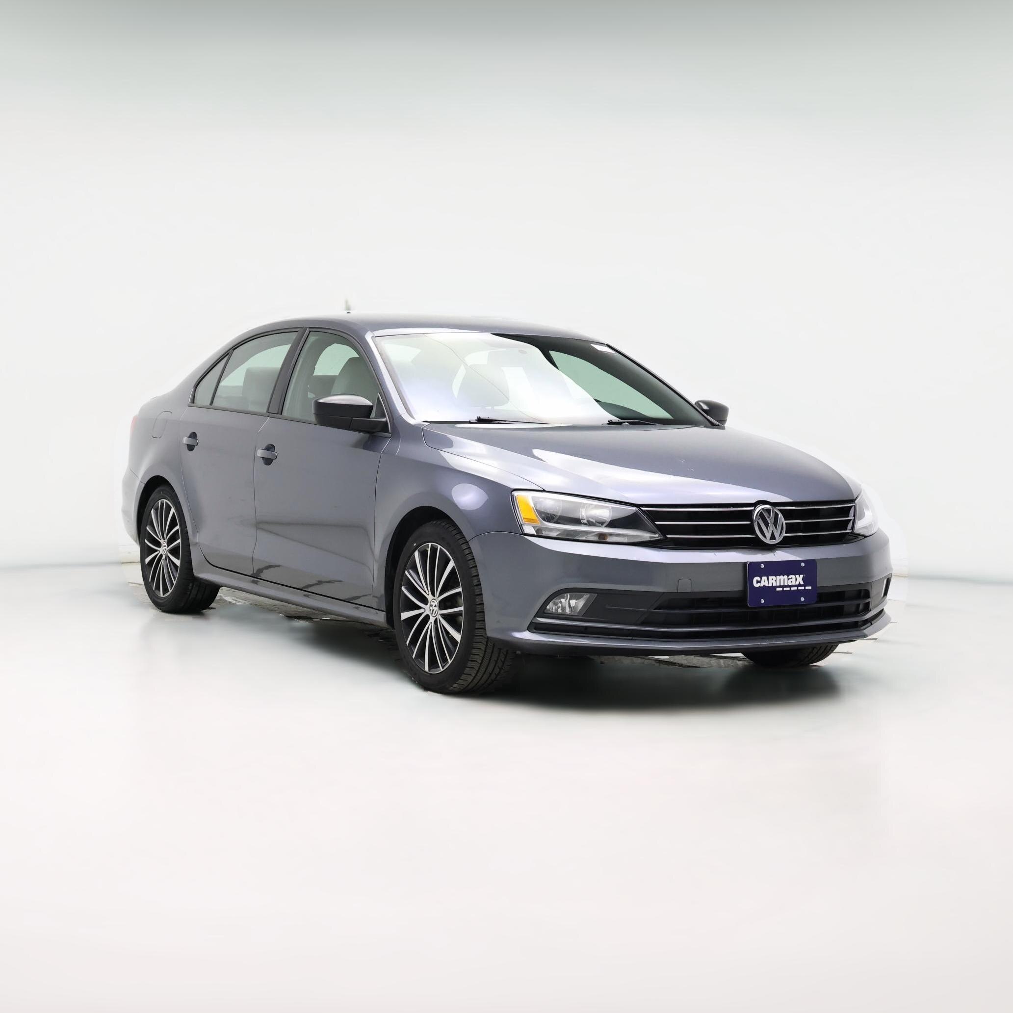 Thumbnail: 2015 Volkswagen Jetta - 1