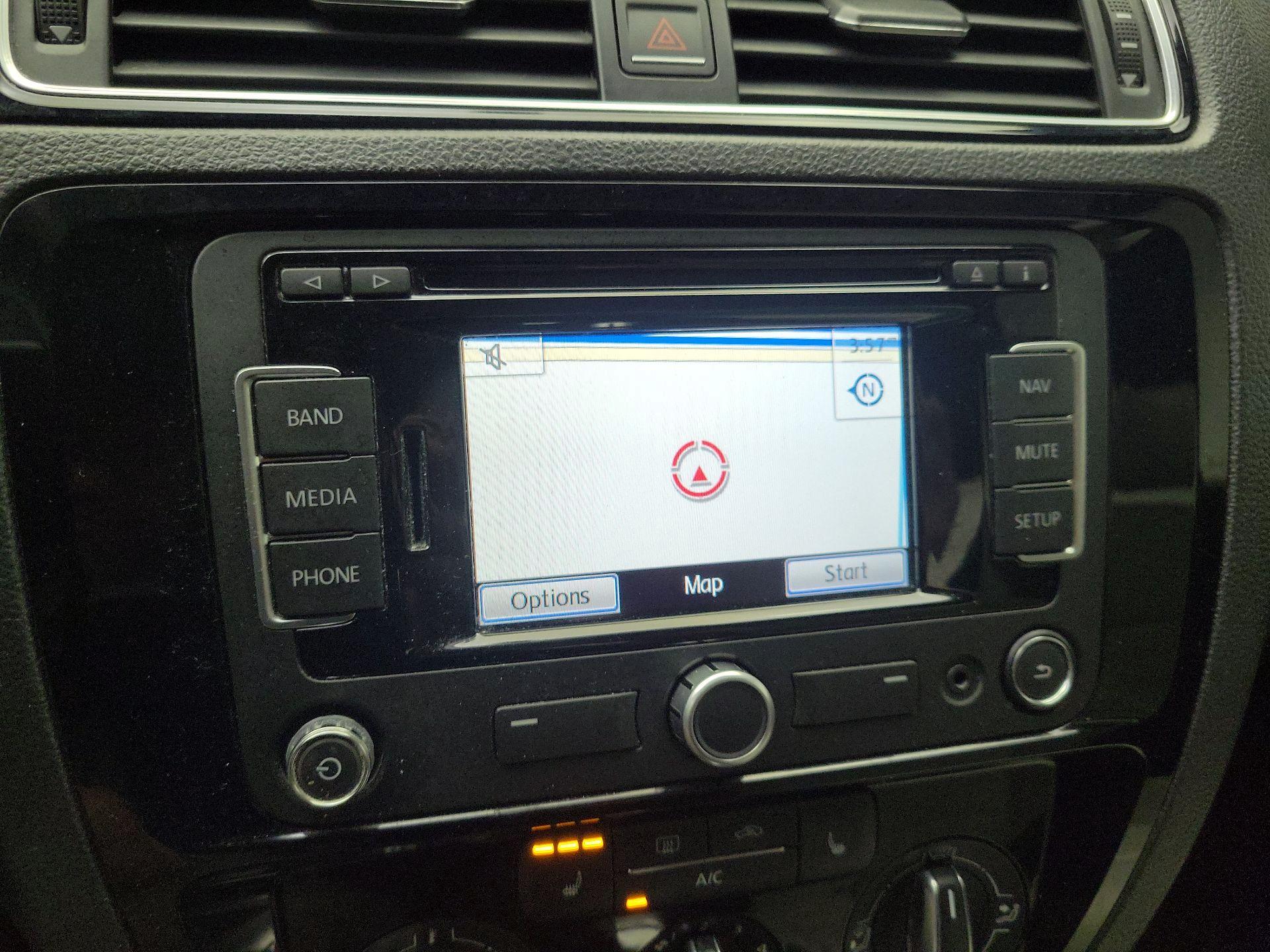 Thumbnail: 2015 Volkswagen Jetta - 14