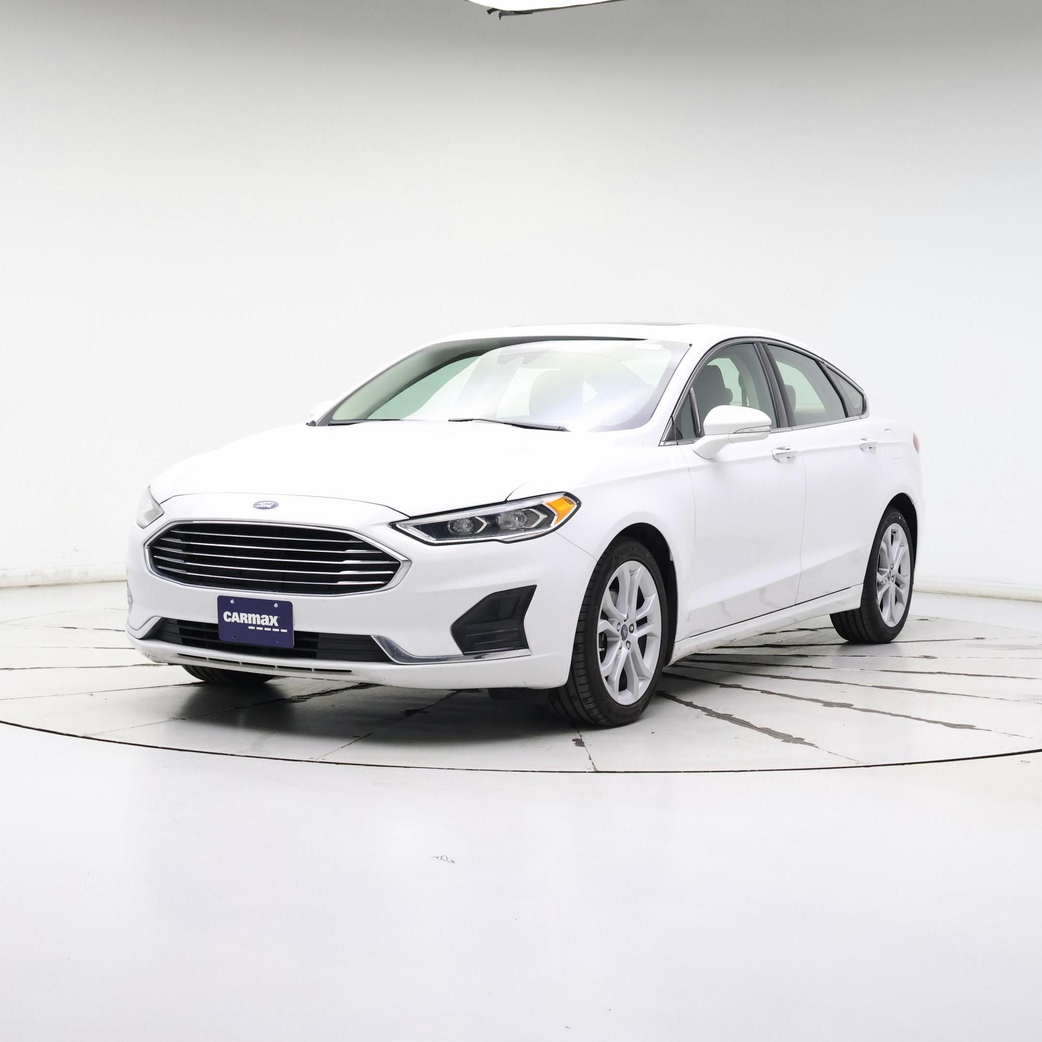 Thumbnail: 2019 Ford Fusion - 4