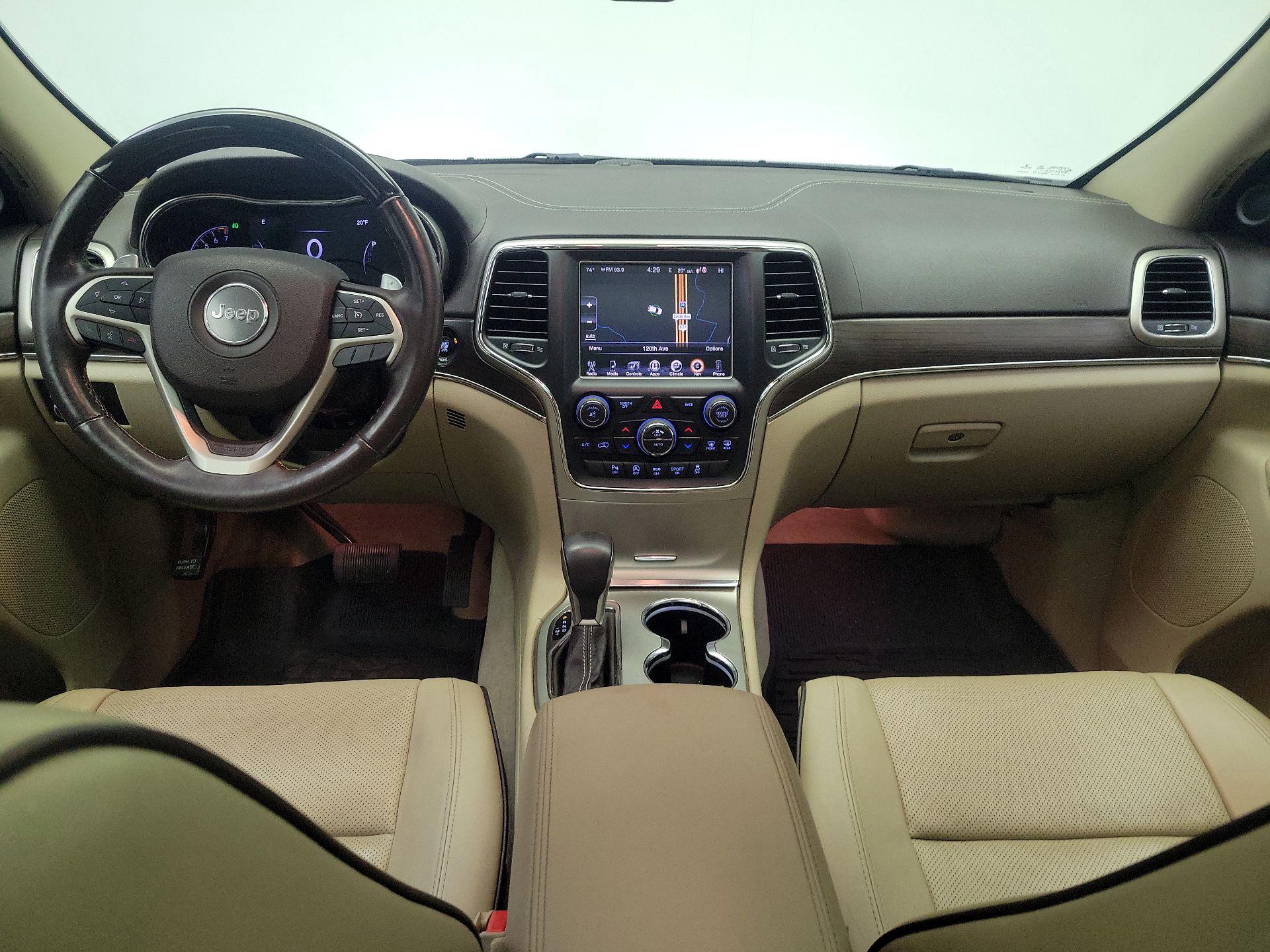 Thumbnail: 2016 Jeep Grand Cherokee - 9