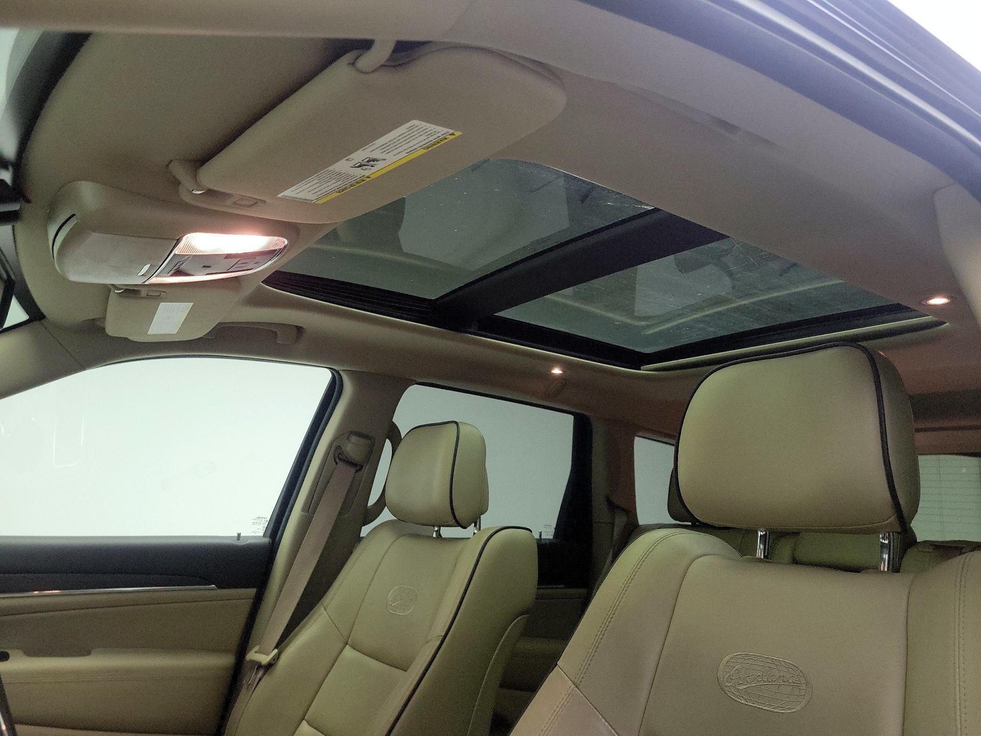 Thumbnail: 2016 Jeep Grand Cherokee - 20