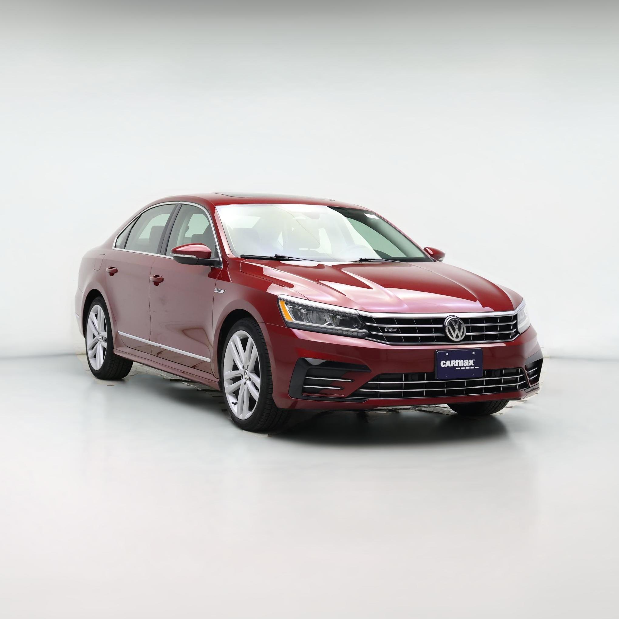 Thumbnail: 2019 Volkswagen Passat - 1