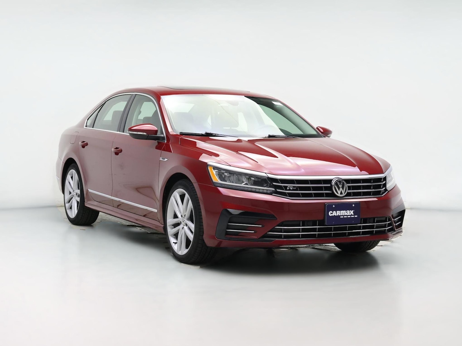 2019 Volkswagen Passat SE R-Line