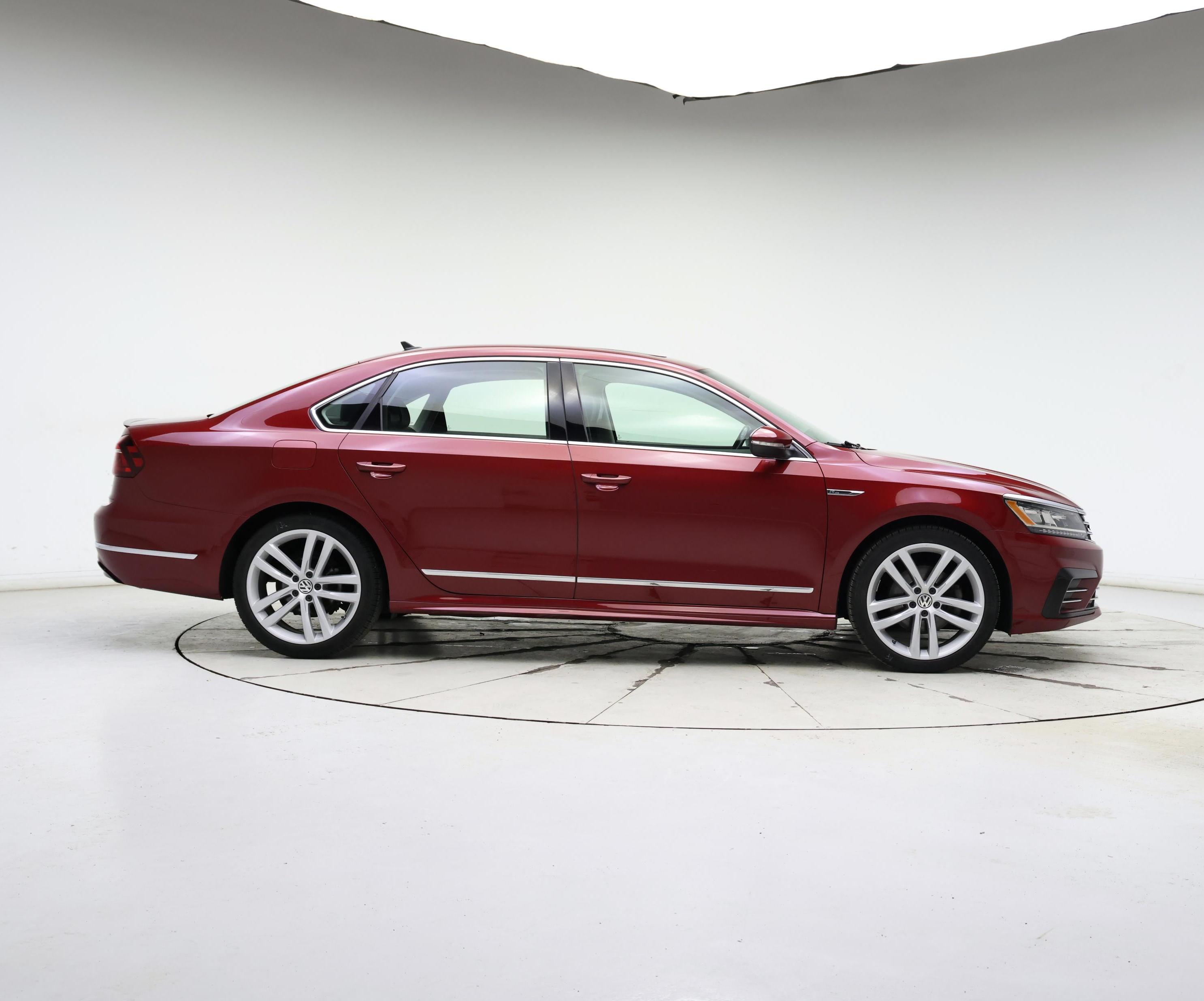 Thumbnail: 2019 Volkswagen Passat - 7