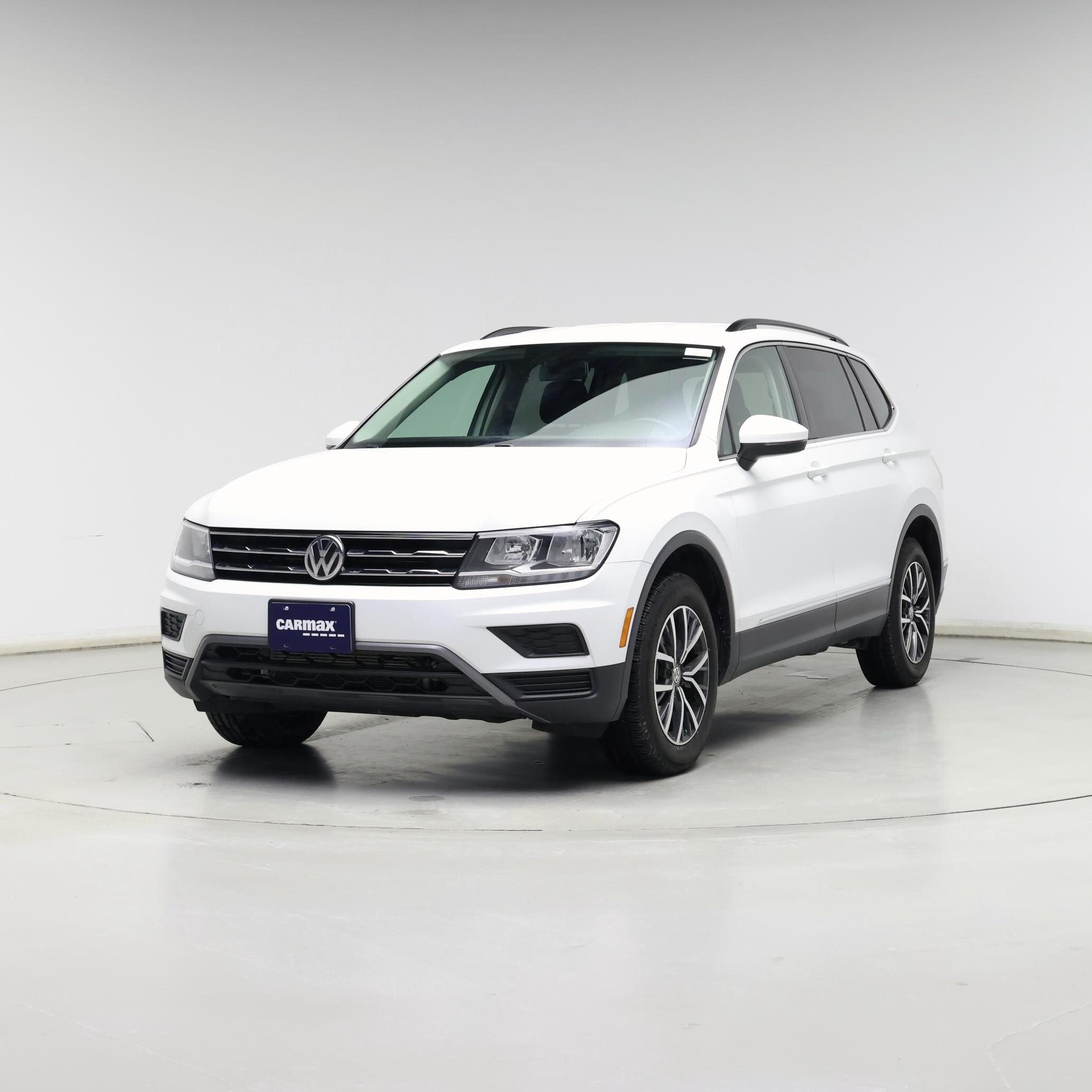 Thumbnail: 2020 Volkswagen Tiguan - 4
