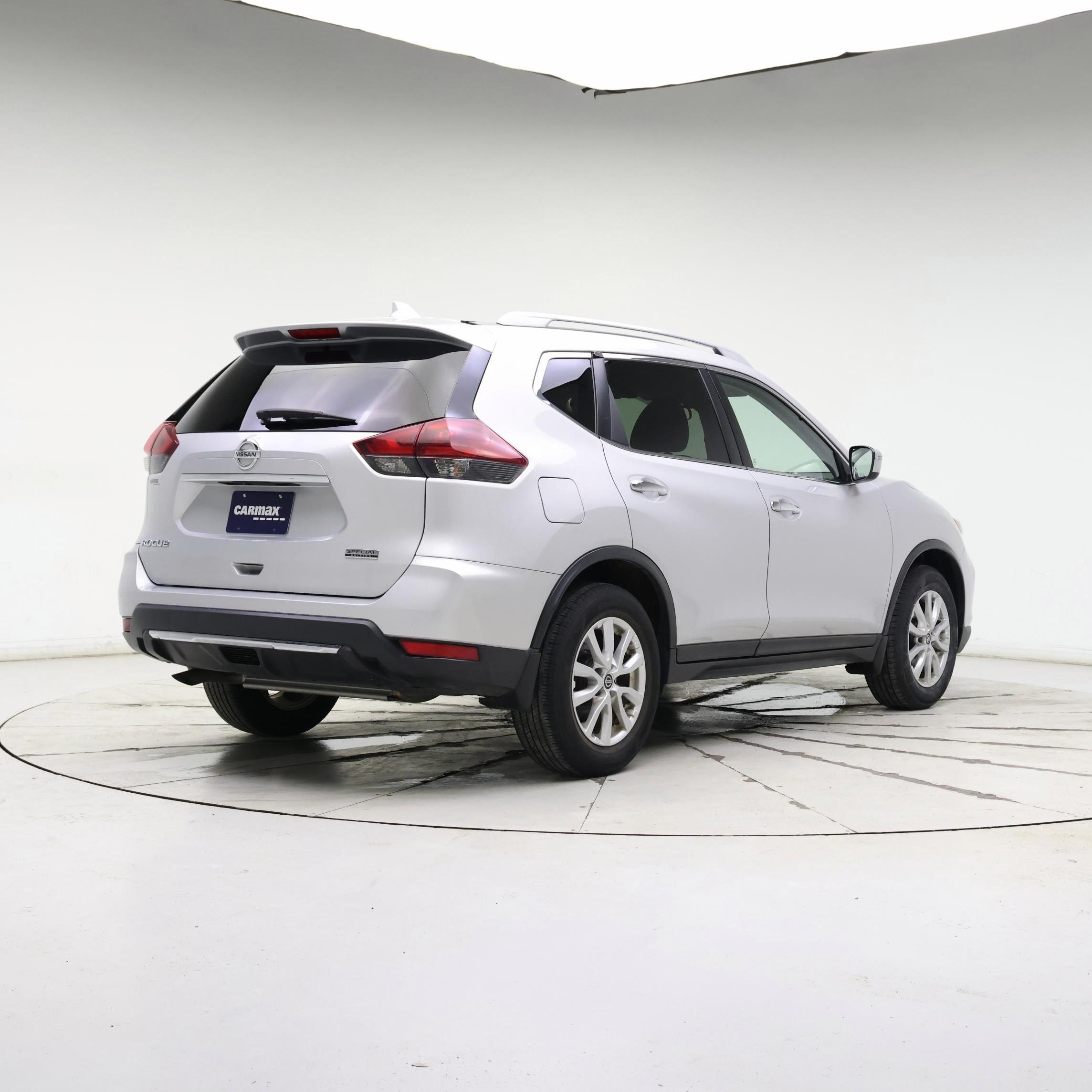 Thumbnail: 2019 Nissan Rogue - 8