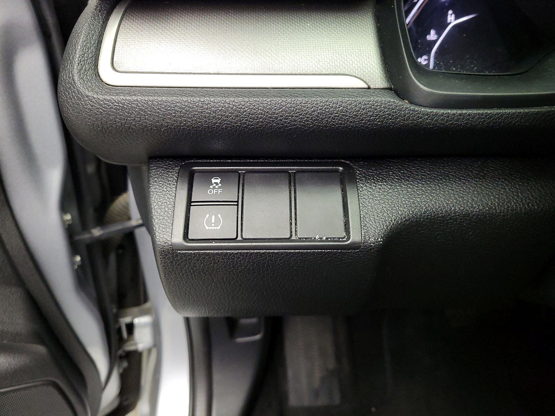 Thumbnail: 2016 Honda Civic - 13