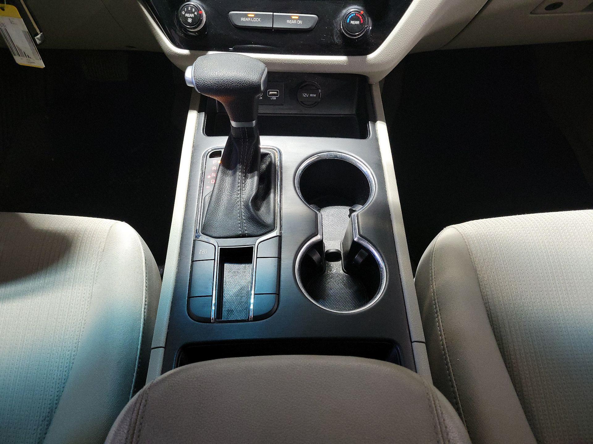 Thumbnail: 2021 Kia Sedona - 14