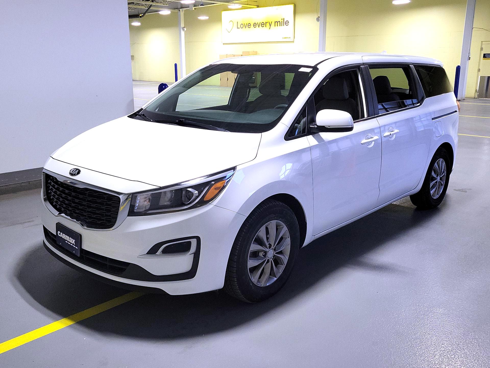 Thumbnail: 2021 Kia Sedona - 3