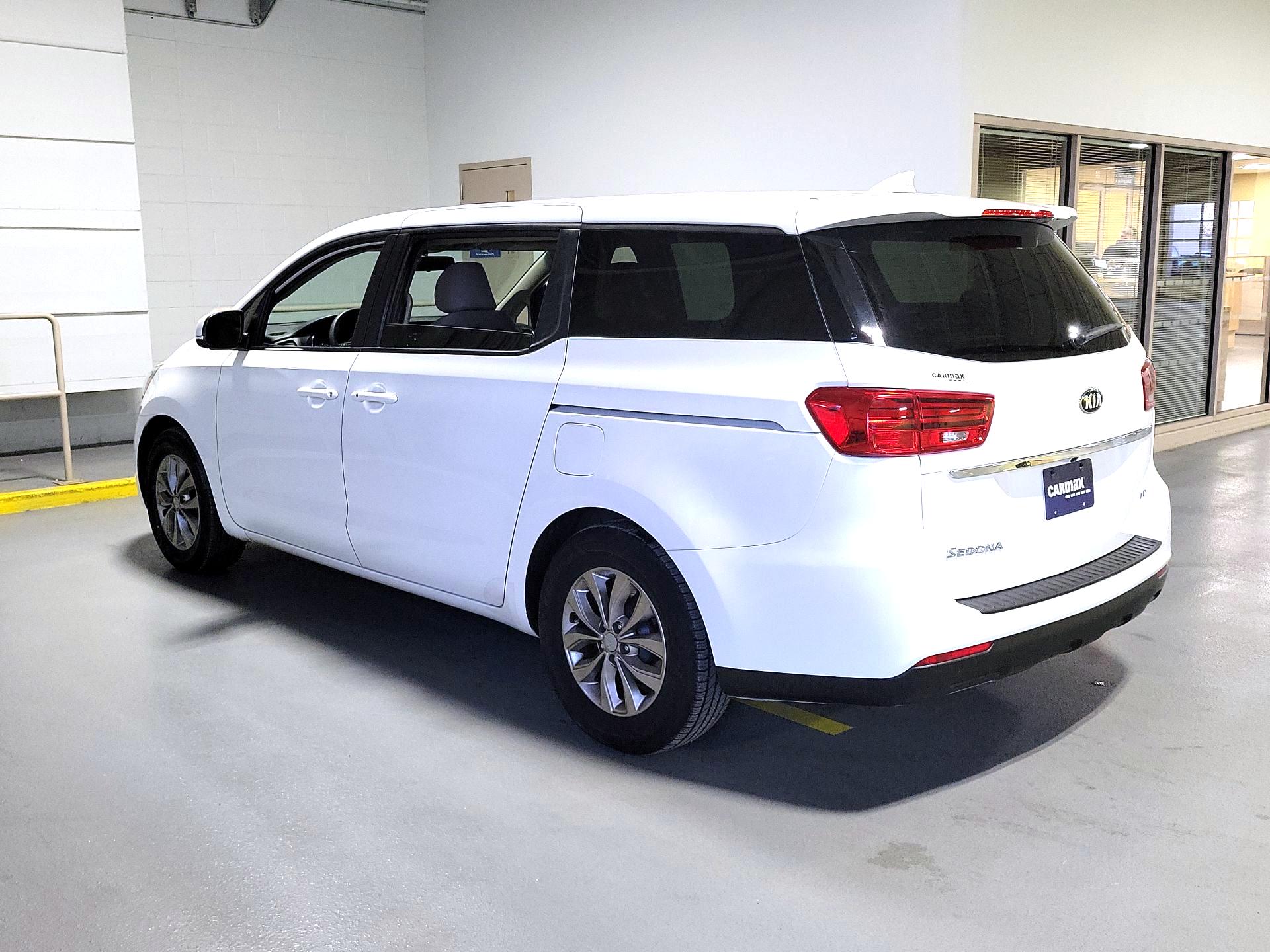 Thumbnail: 2021 Kia Sedona - 7