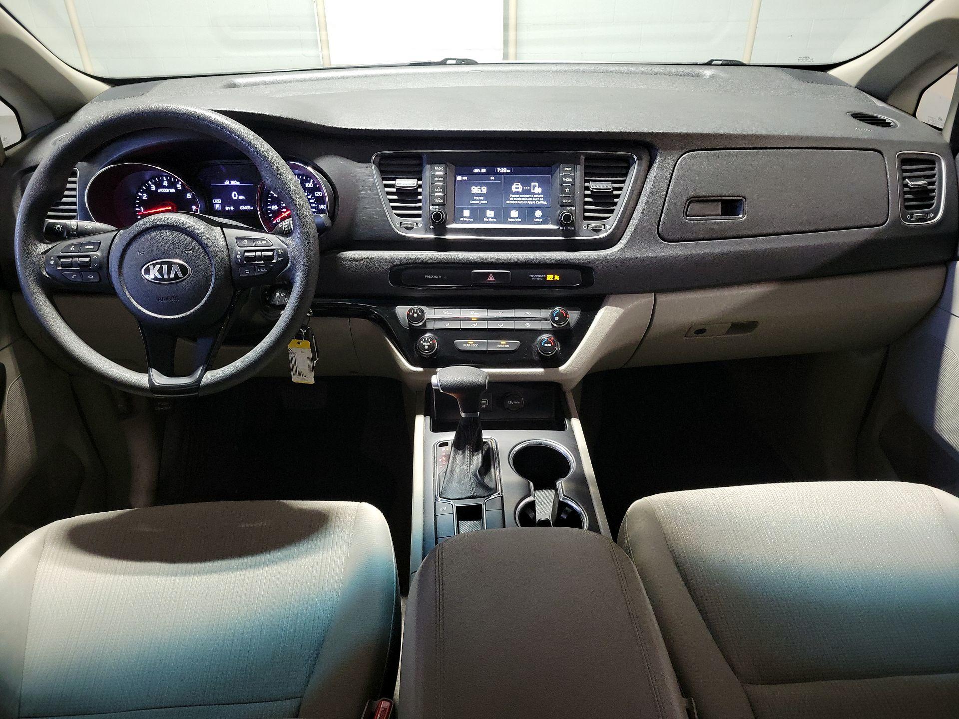 Thumbnail: 2021 Kia Sedona - 8