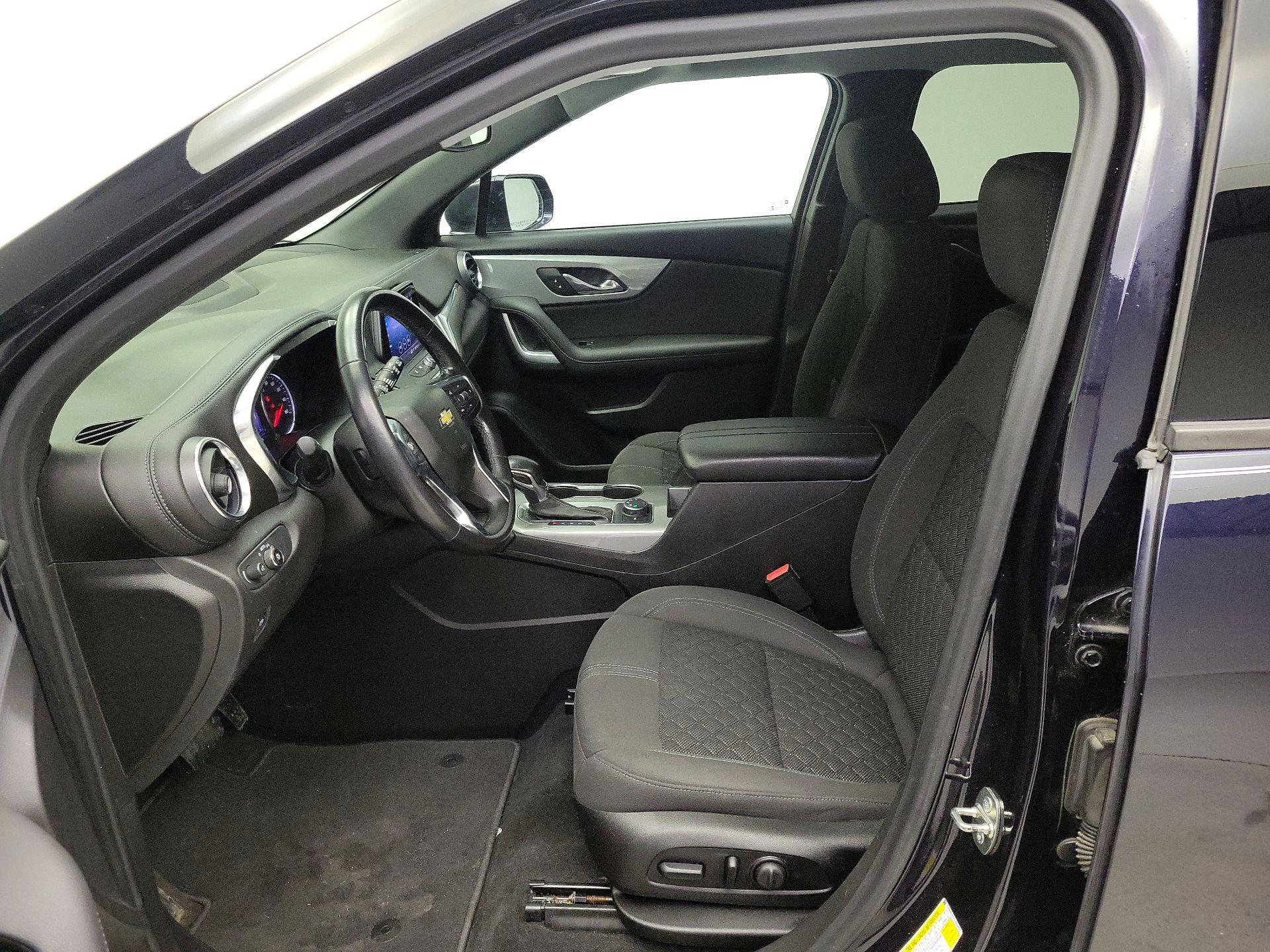 Thumbnail: 2020 Chevrolet Blazer - 11