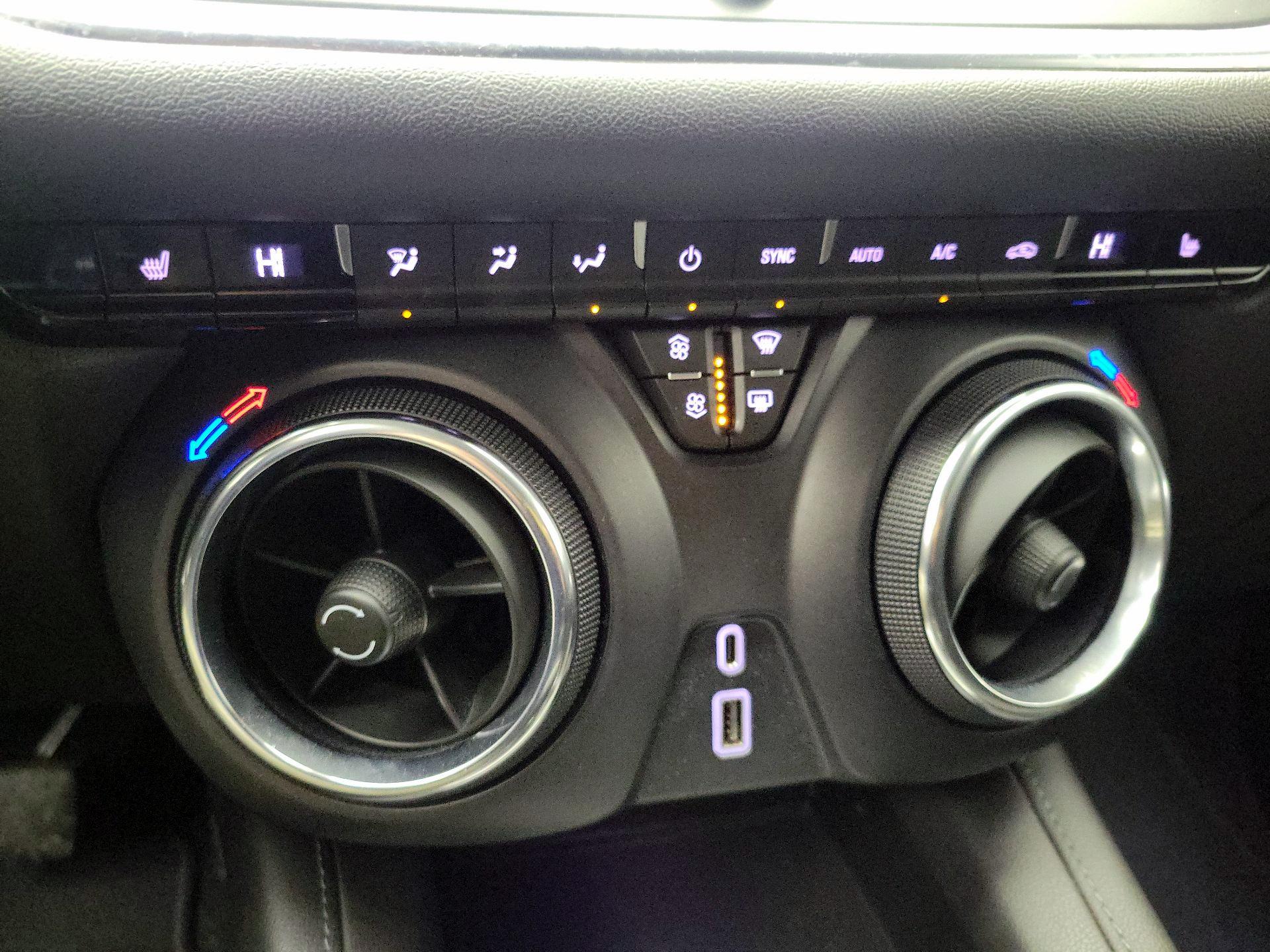 Thumbnail: 2020 Chevrolet Blazer - 16