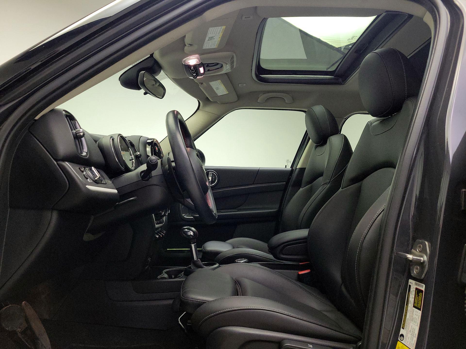 Thumbnail: 2019 MINI Cooper Countryman - 19