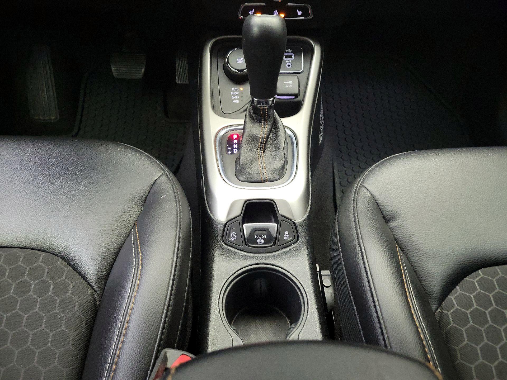 Thumbnail: 2018 Jeep Compass - 17