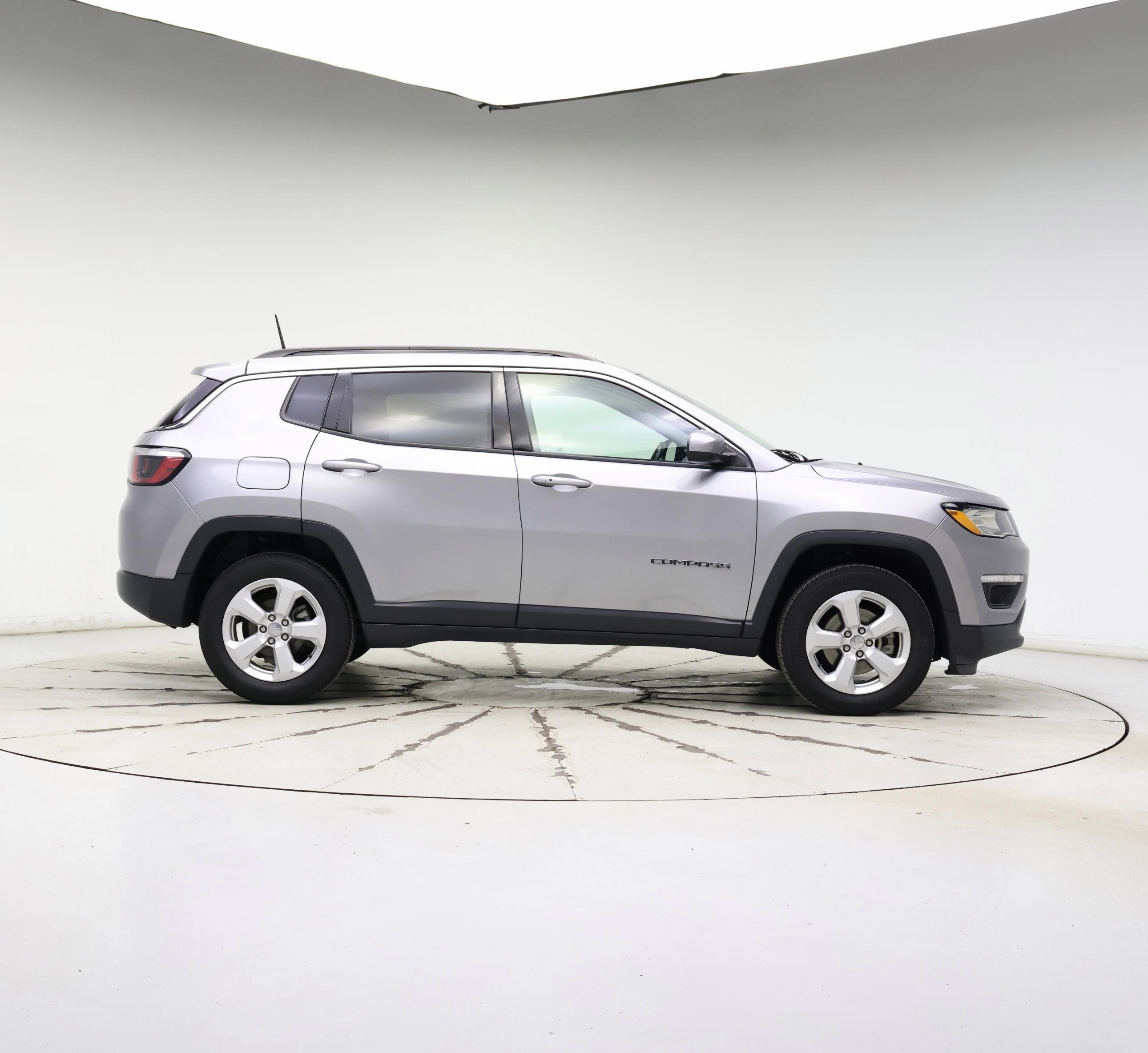 Thumbnail: 2018 Jeep Compass - 7
