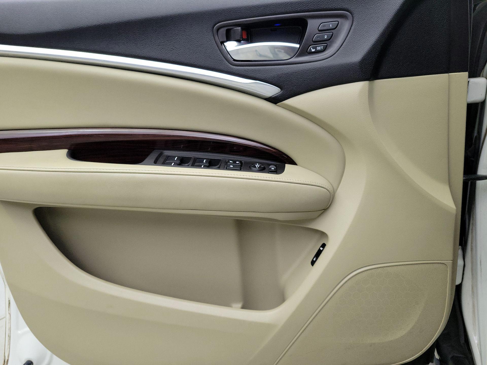 Thumbnail: 2016 Acura MDX - 12